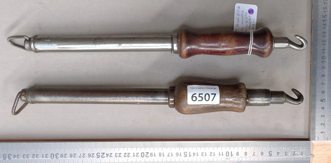 2 wire benders with ferrules and hooks, 19th century—see photos for