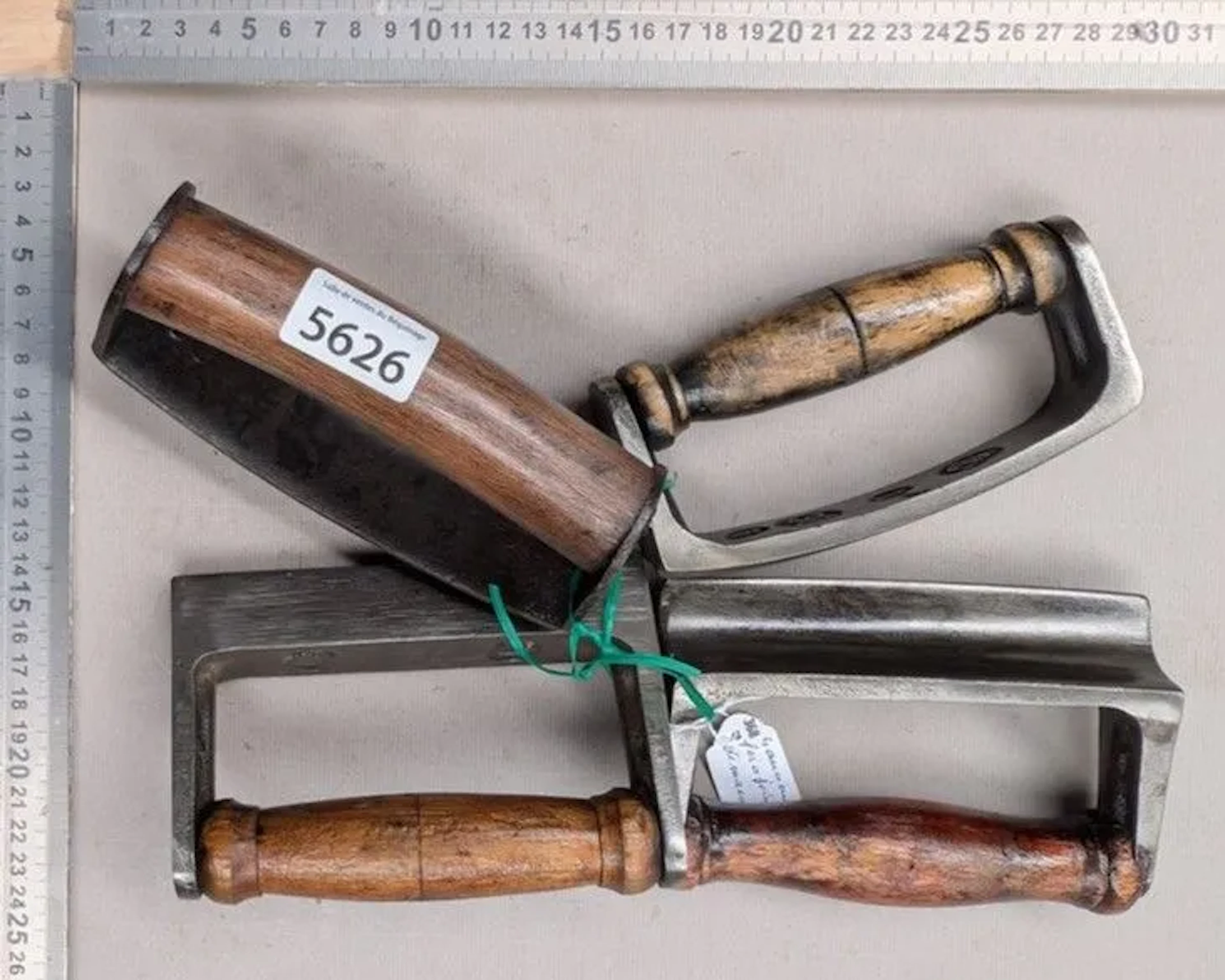 4 antique masonry joint irons—see photos for dimensions and condition