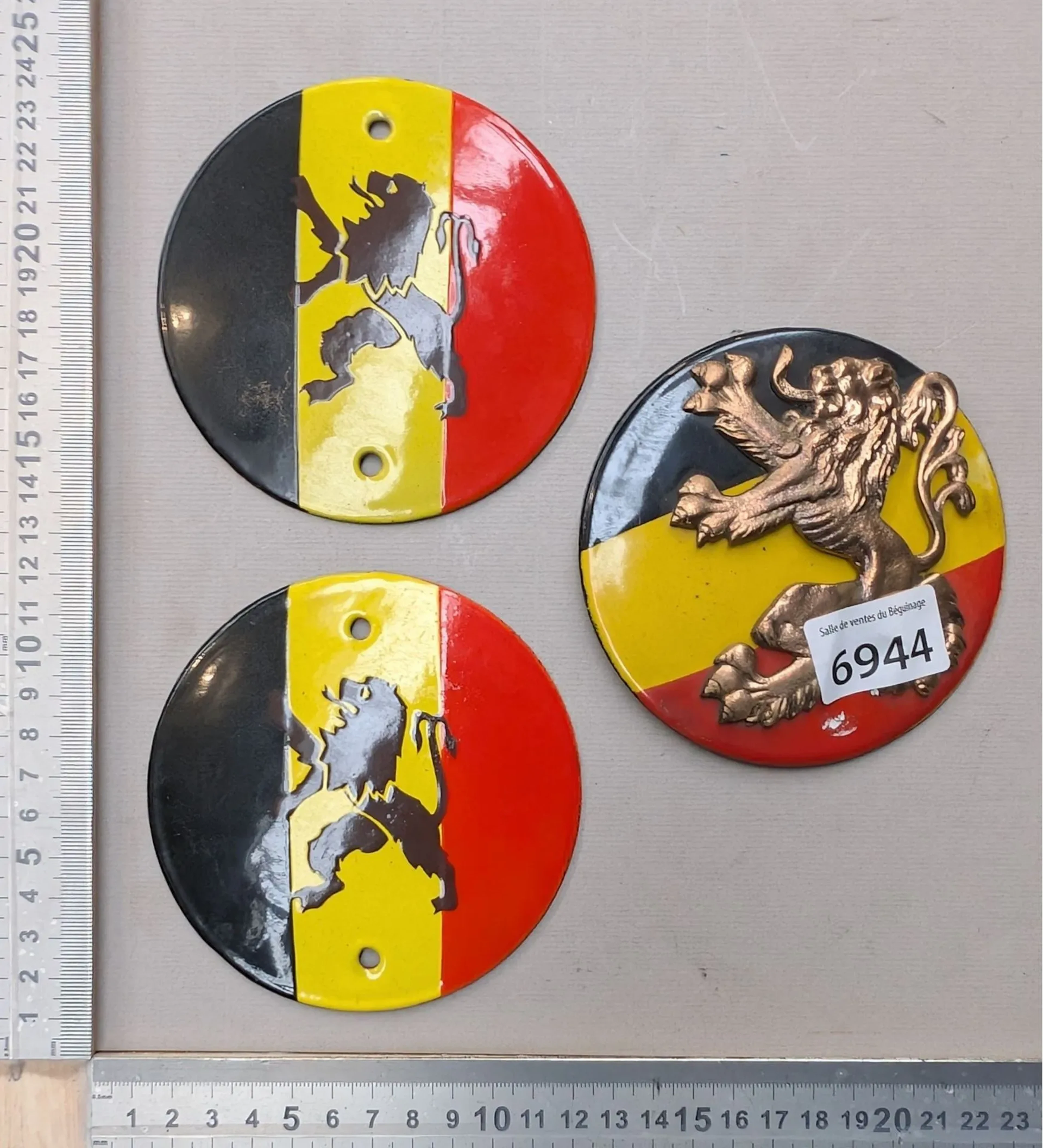 3 enameled Belgian flag plaques—see photos for dimensions and condition