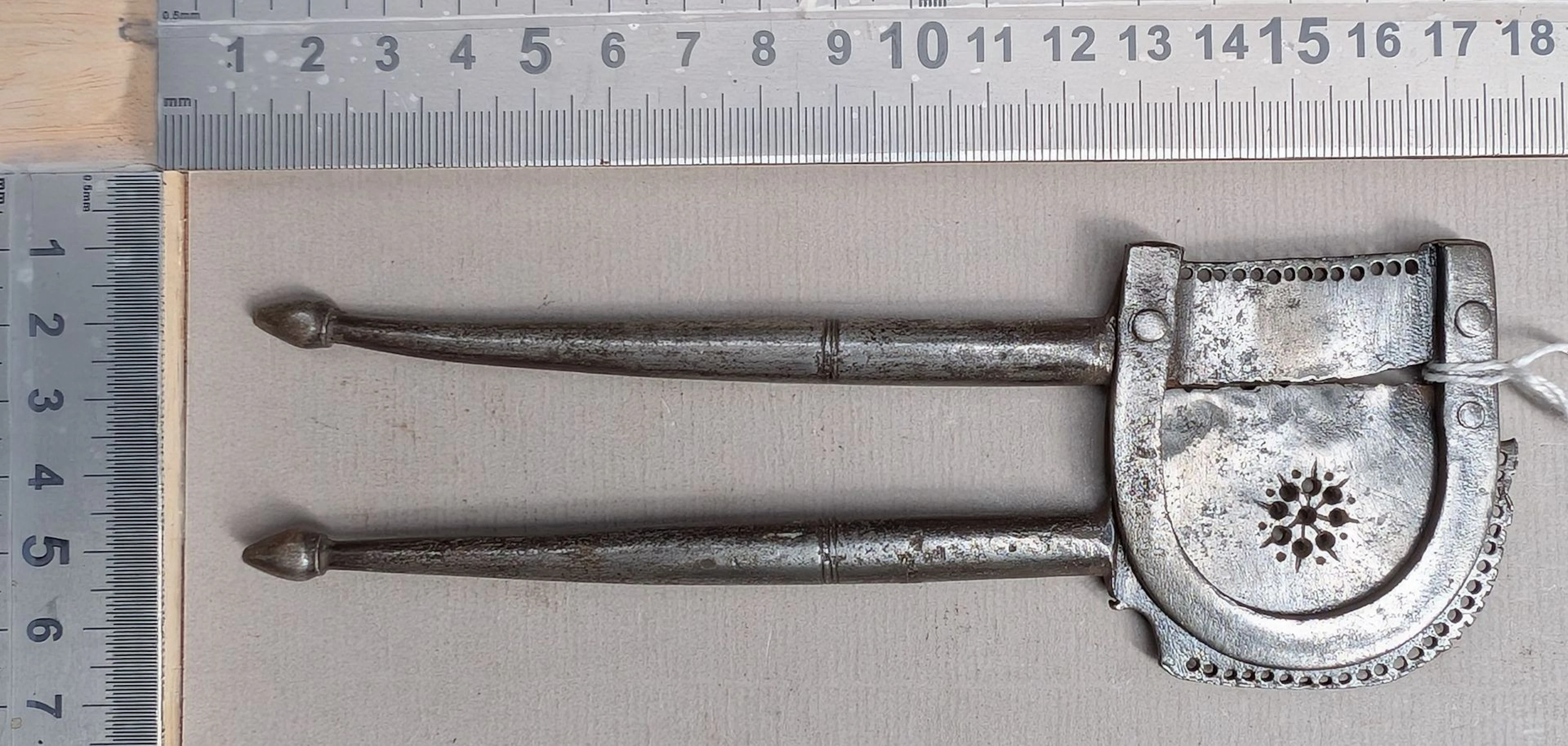 1 antique 18th-century wrought-iron betel cup—see photos for dimensions