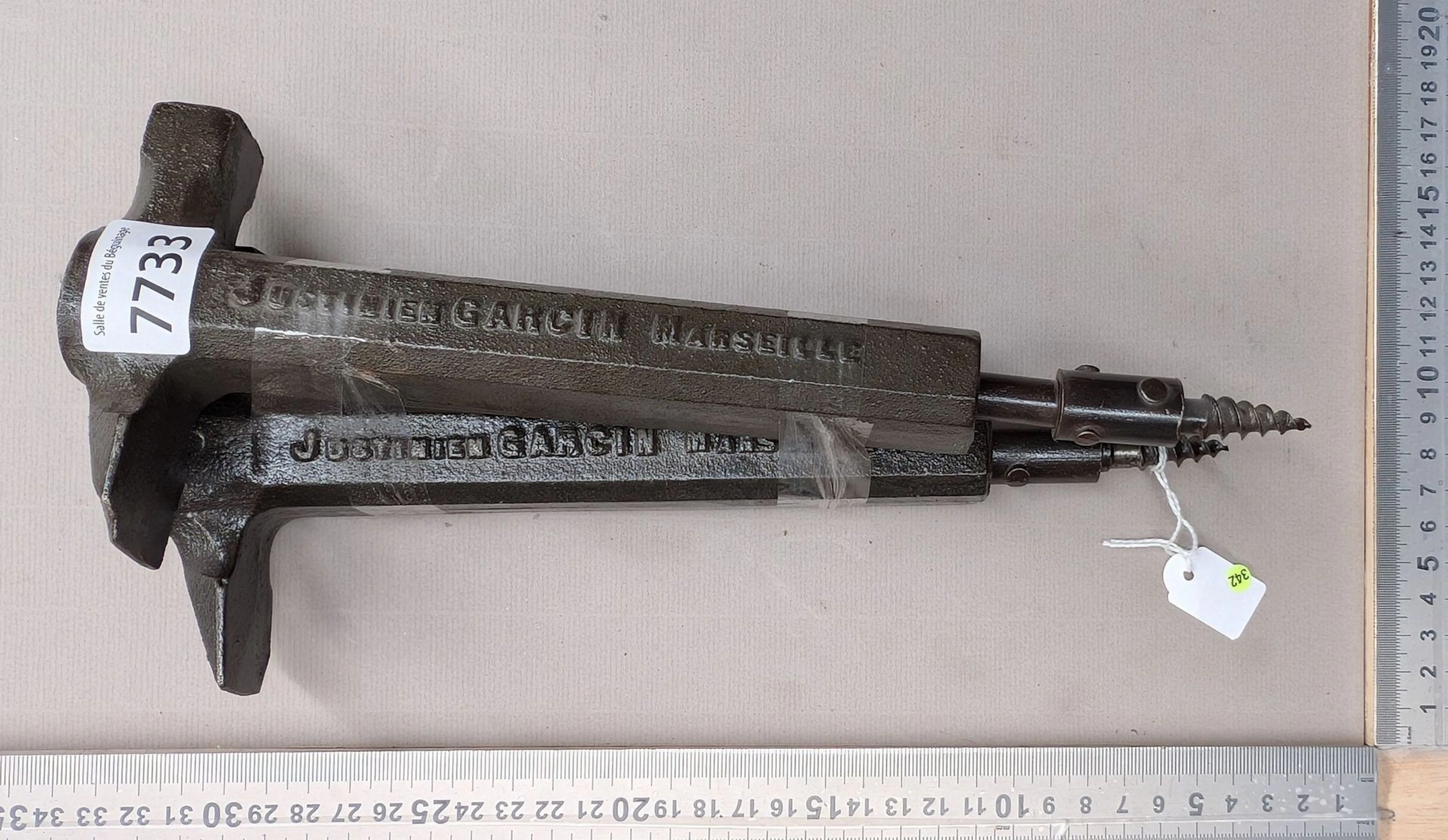 2 barrel spigots - See photos for dimensions and condition