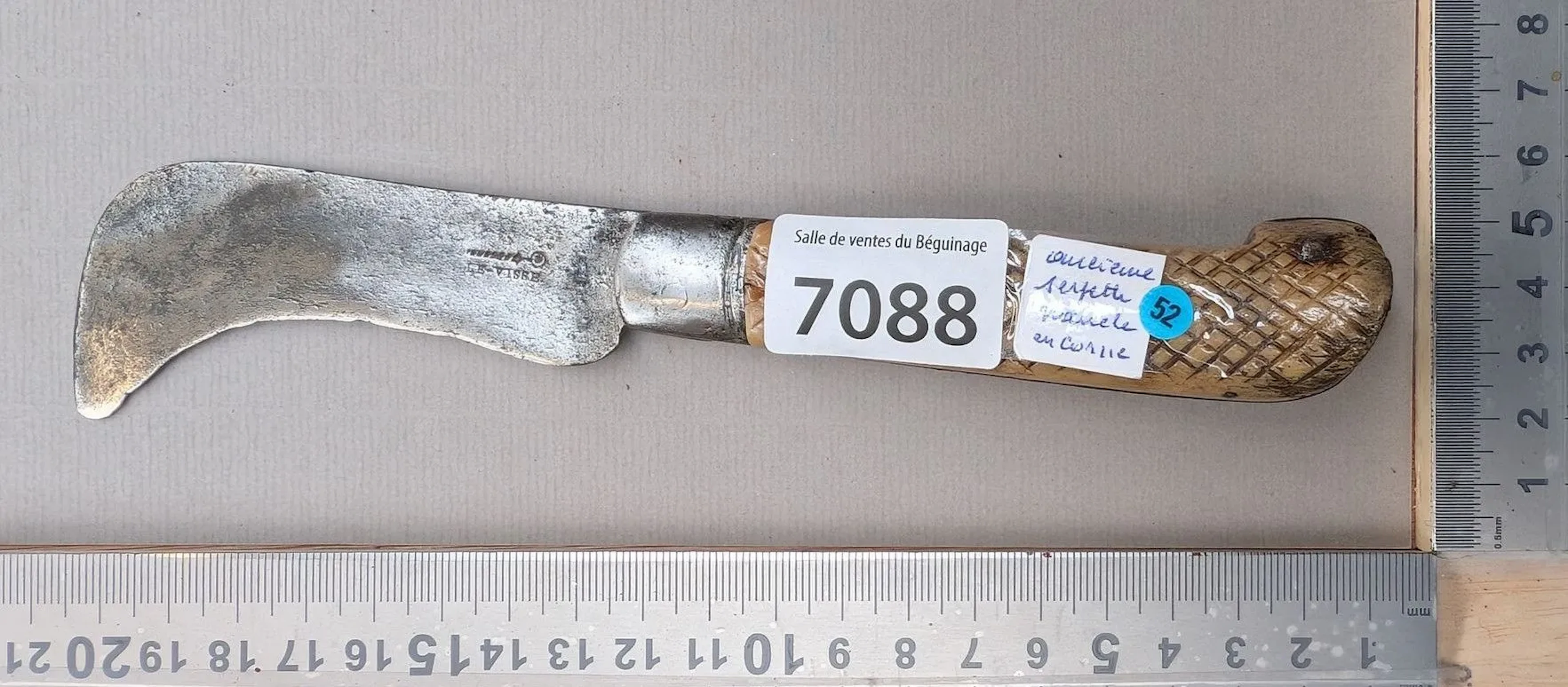 Antique pruning knife with a horn handle (folding) - See photos for