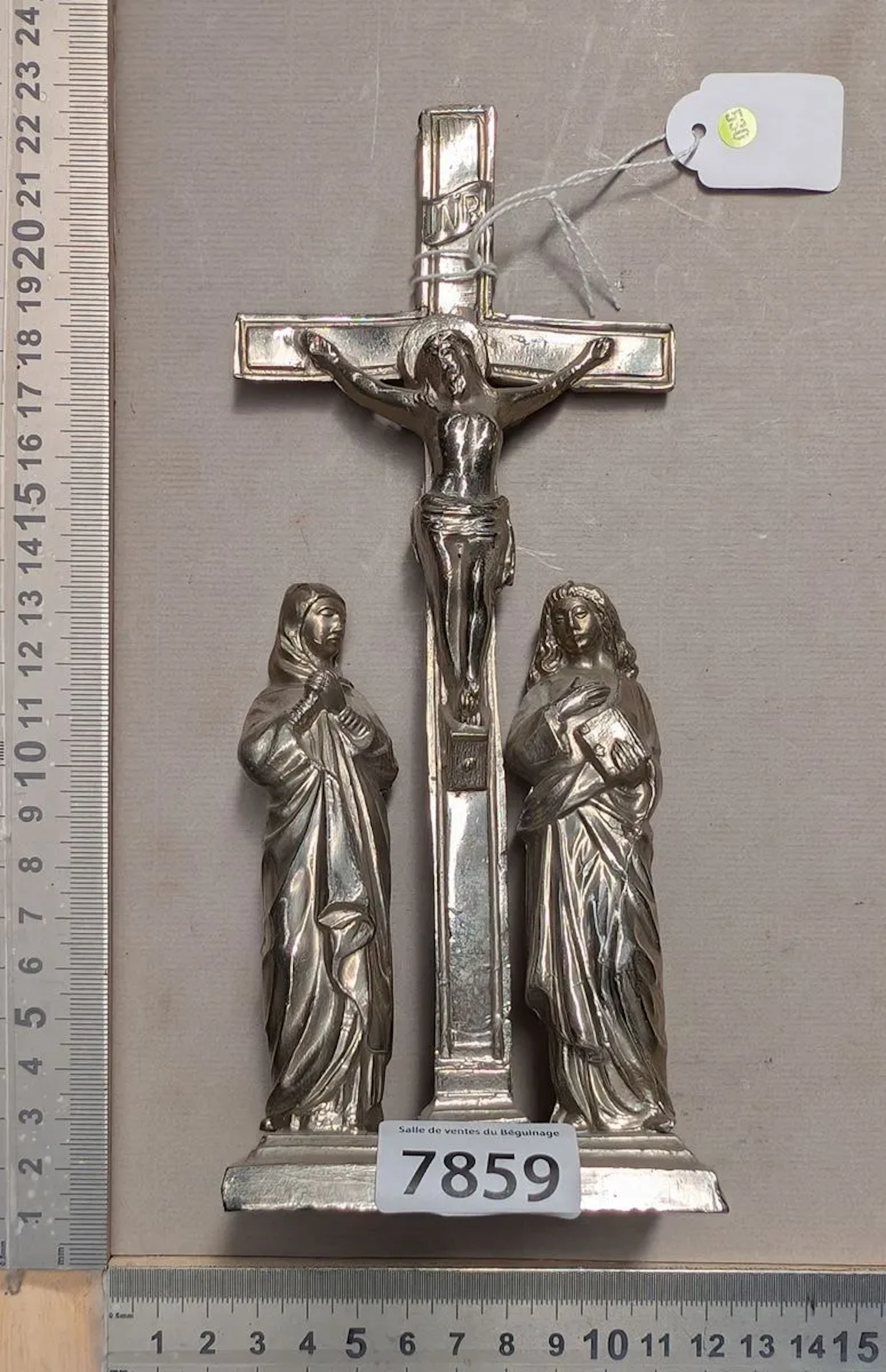 Antique bronze crucifix - See photos for dimensions and condition