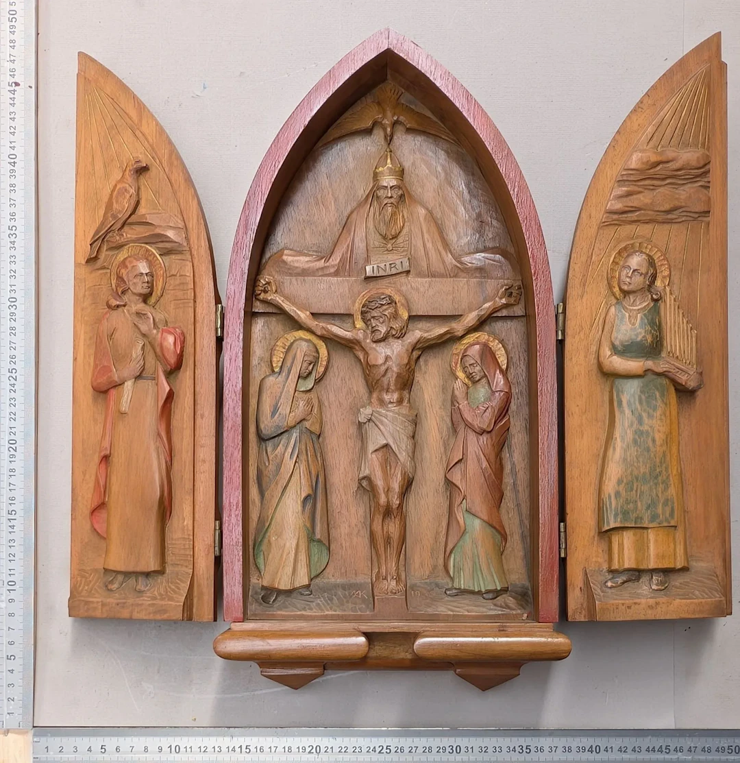 1 antique religious triptych—see photos for dimensions and condition