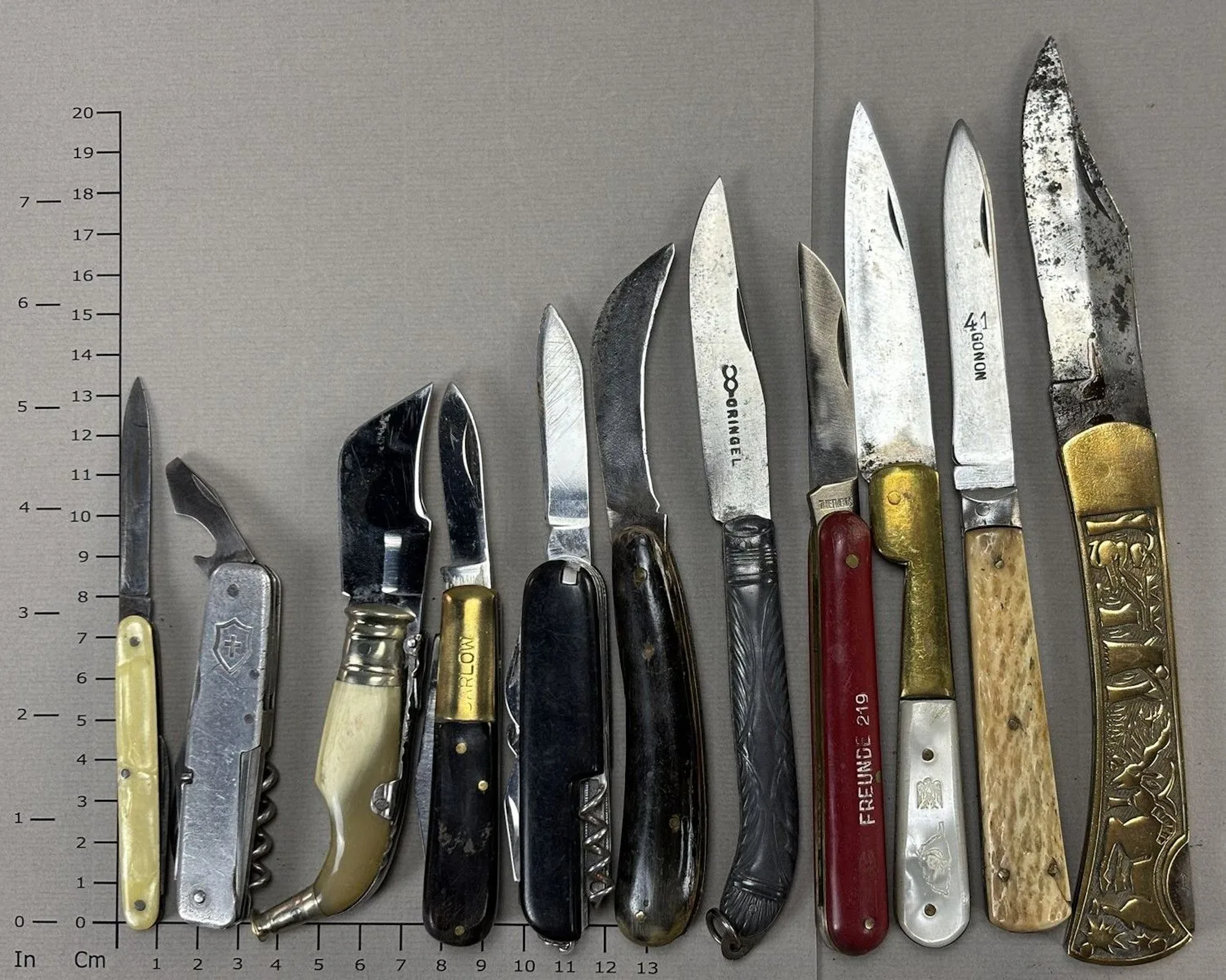 Set of antique knives or pocket knives—see photos for dimensions and condition