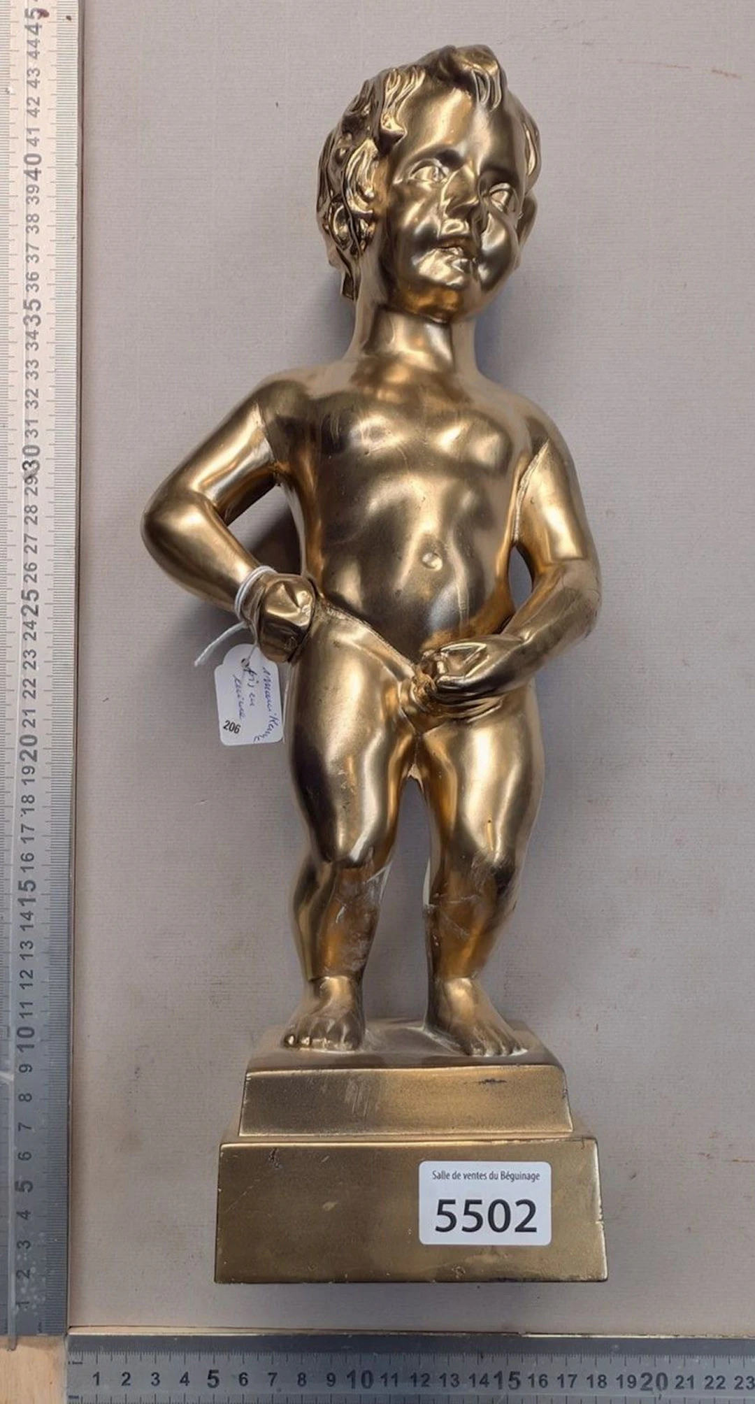 A solid copper sculpture—Manneke Pis—See photos for dimensions and condition