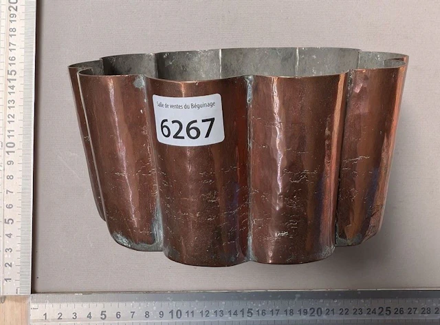 Vintage M.S. copper cake pan—see photos for dimensions and condition