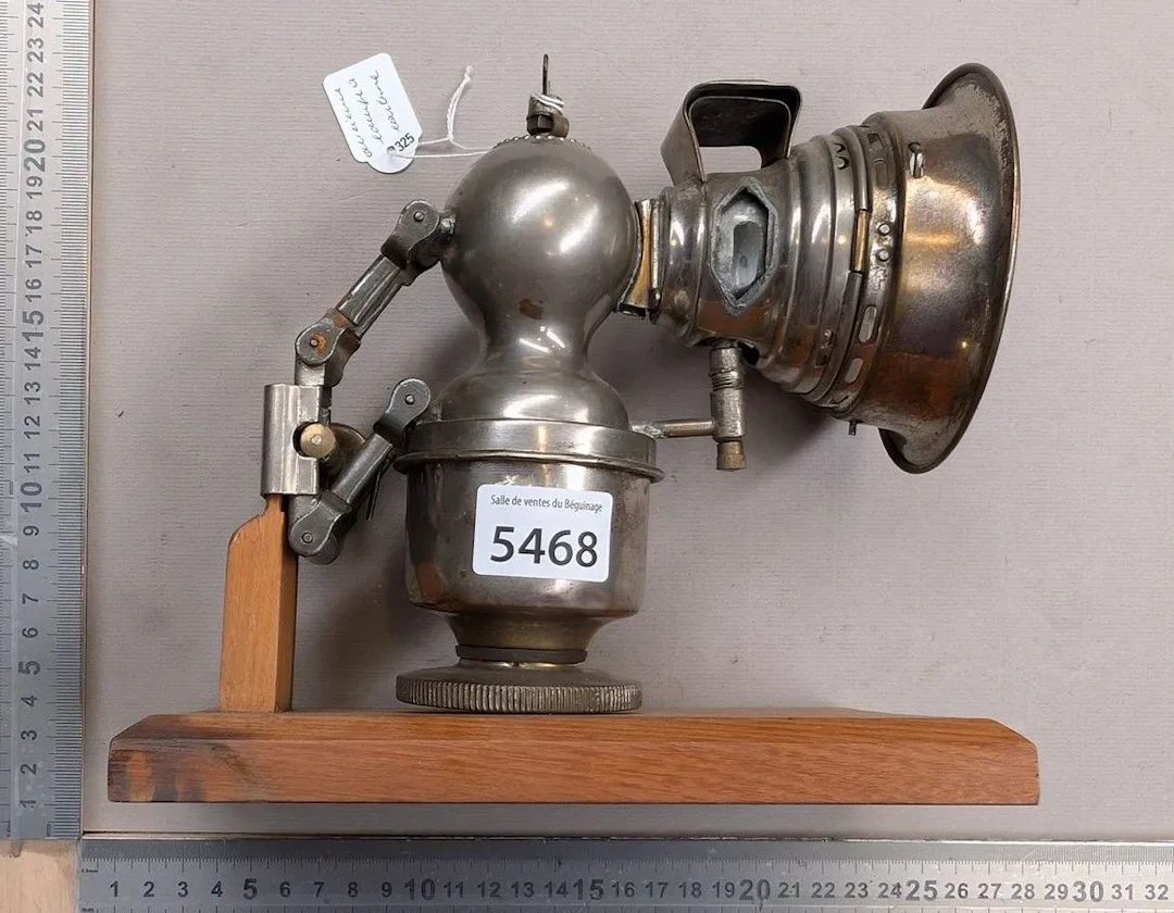 Antique carbide lamp—see photos for dimensions and condition