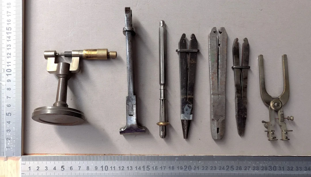 8 watchmaker's tools—see photos for dimensions and condition