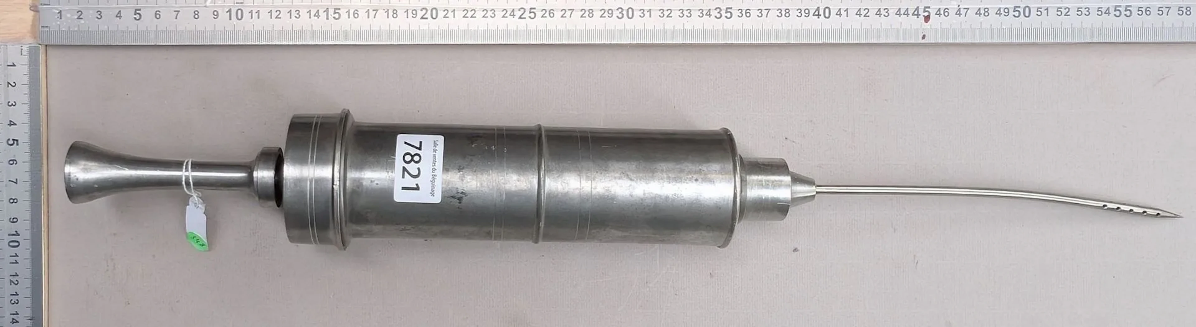 1 antique enema syringe - See photos for dimensions and condition