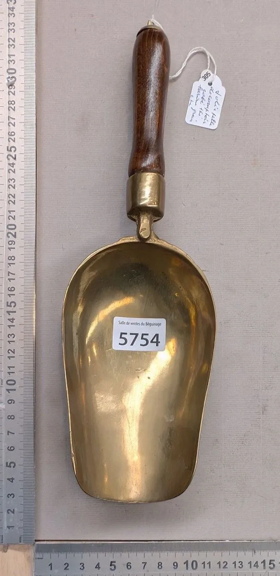 Cute counter scoop for coffee (tea, flour, beans, etc.)—See photos