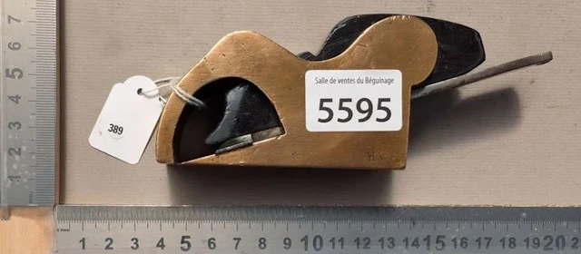 An antique bronze luthier's plane—see photos for dimensions and condition