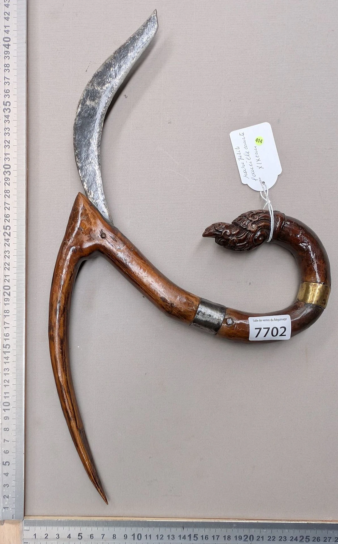 1 small, short sickle from the 19th century—see photos for dimensions