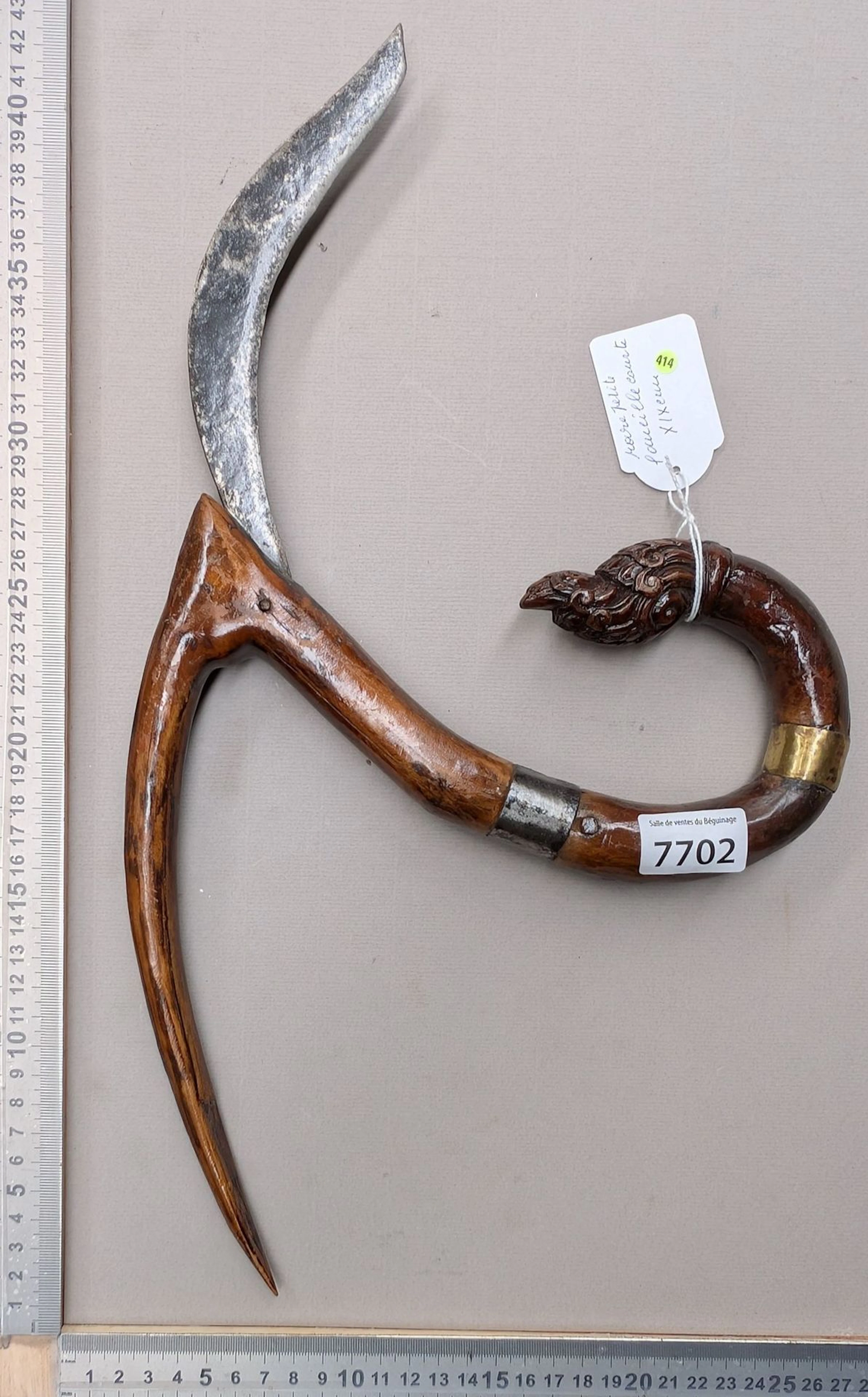 1 small, short sickle from the 19th century—see photos for dimensions