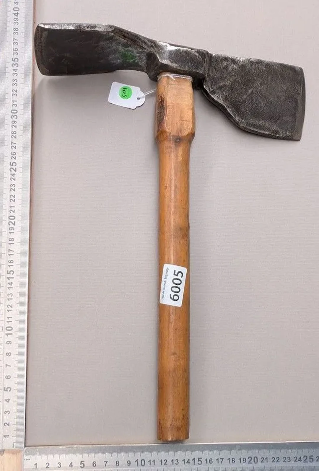 1 carpenter's axe—see photos for dimensions and condition