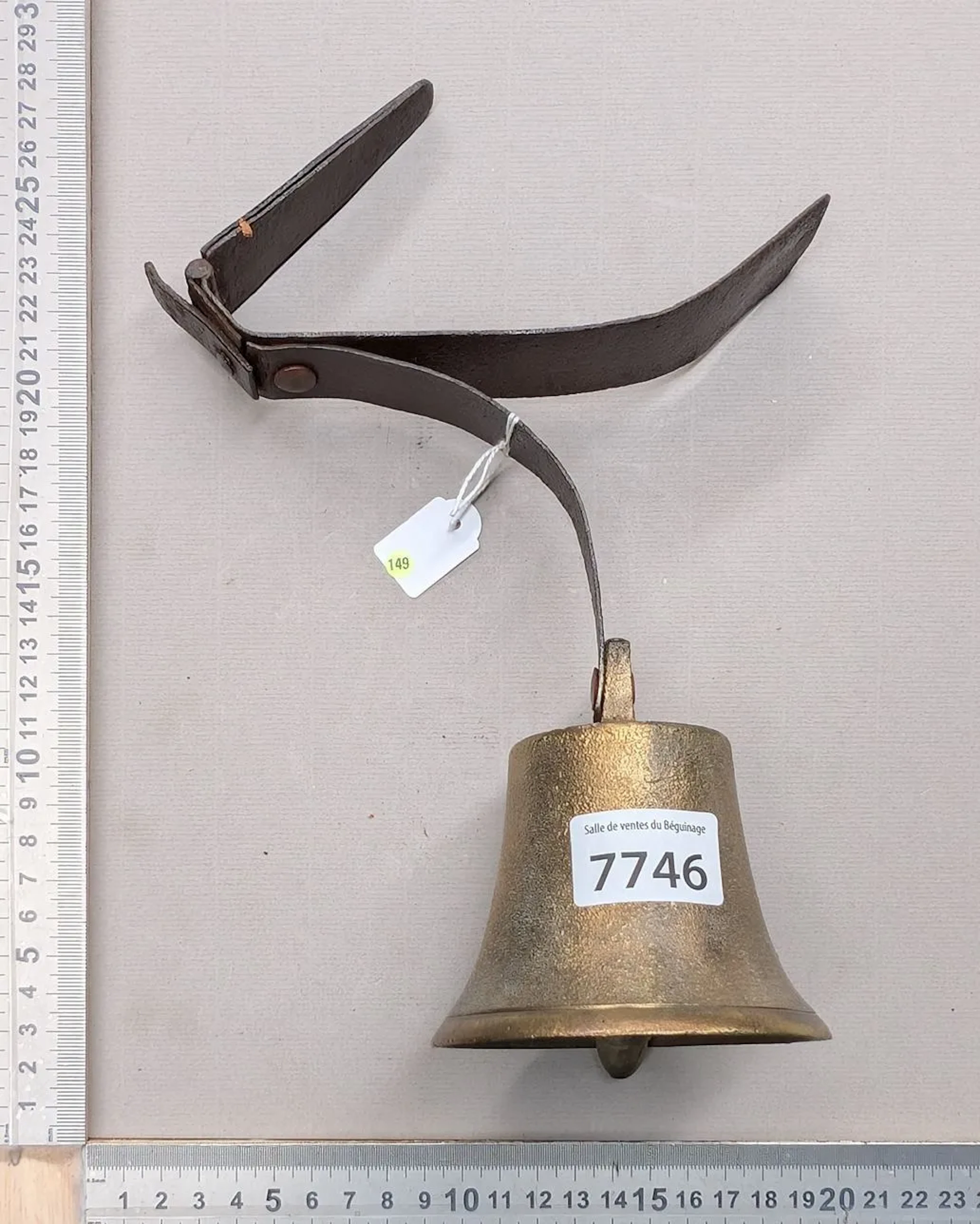 1 antique store bell made of steel and brass—see photos for dimensions