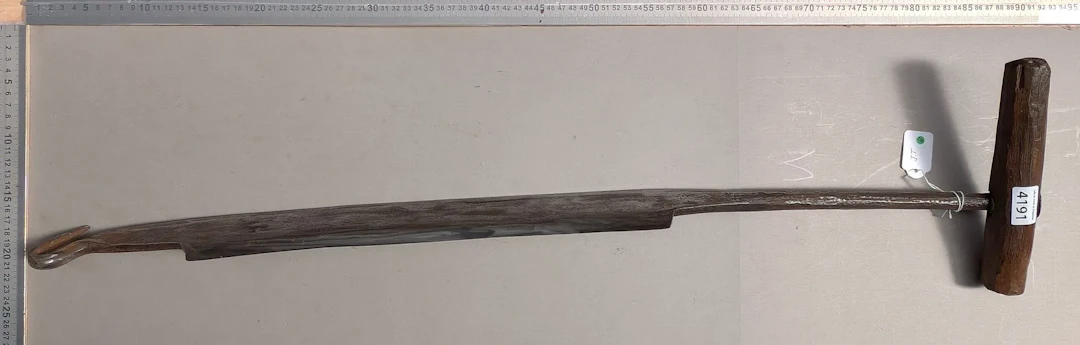 1 pair of clog-maker's tools—see photos for dimensions and condition
