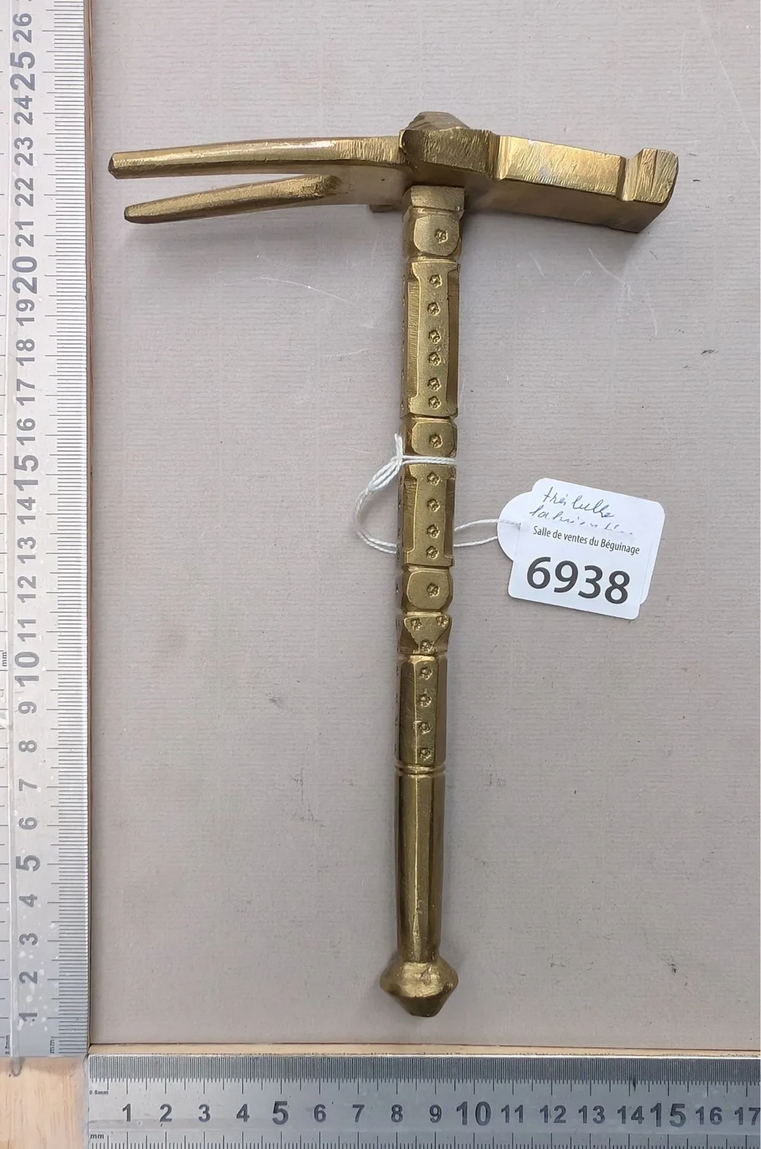 1 bronze sugar hammer—see photos for dimensions and condition