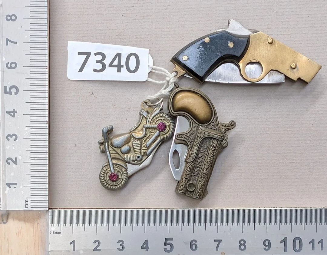 3 mini knives - motorcycle and revolvers - See photos for dimensions