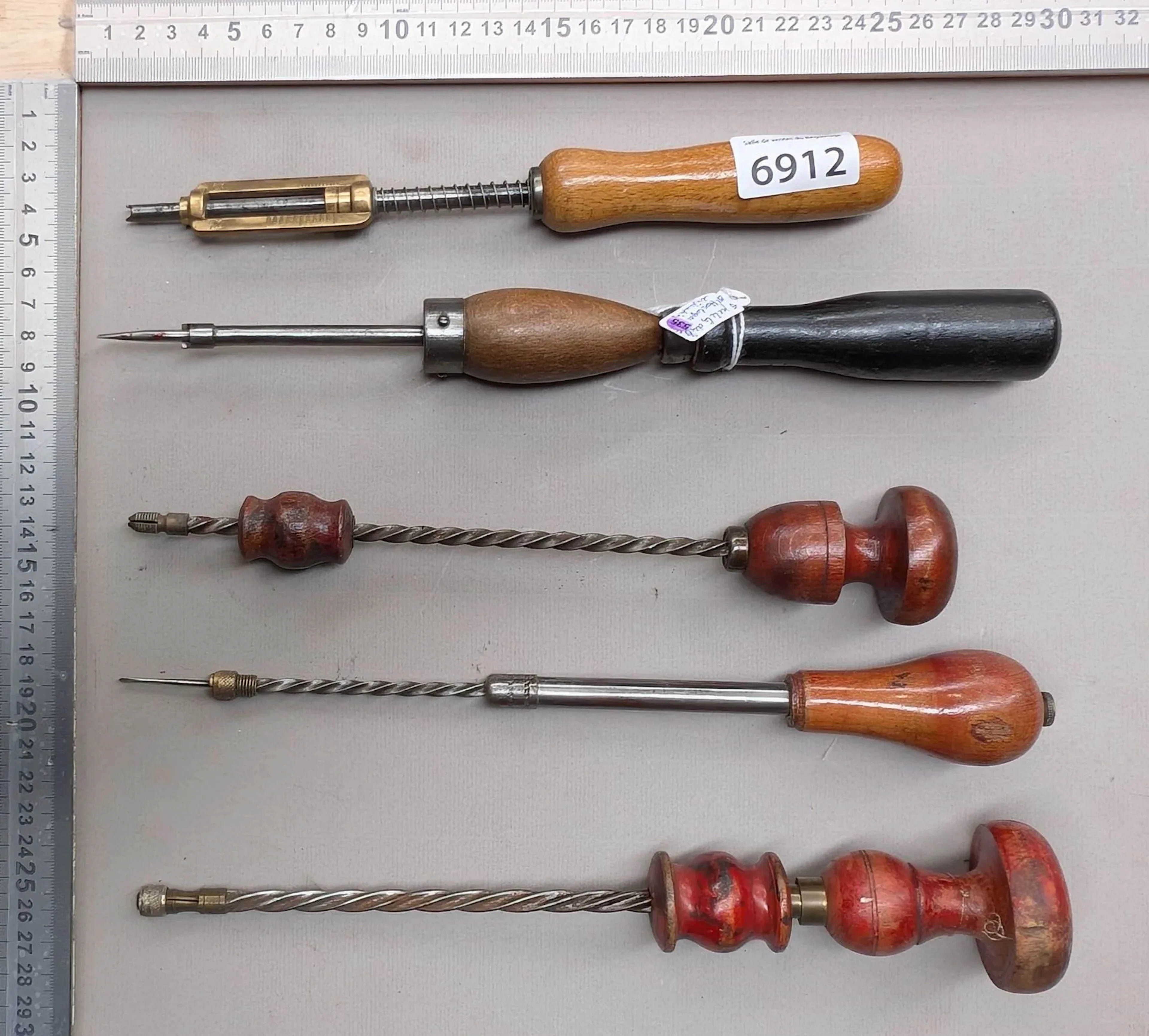 5 small watchmaker's drills - See photos for dimensions and condition