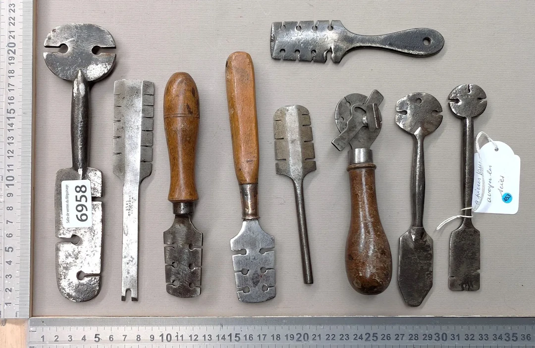 9 saw sharpening stones—see photos for dimensions and condition