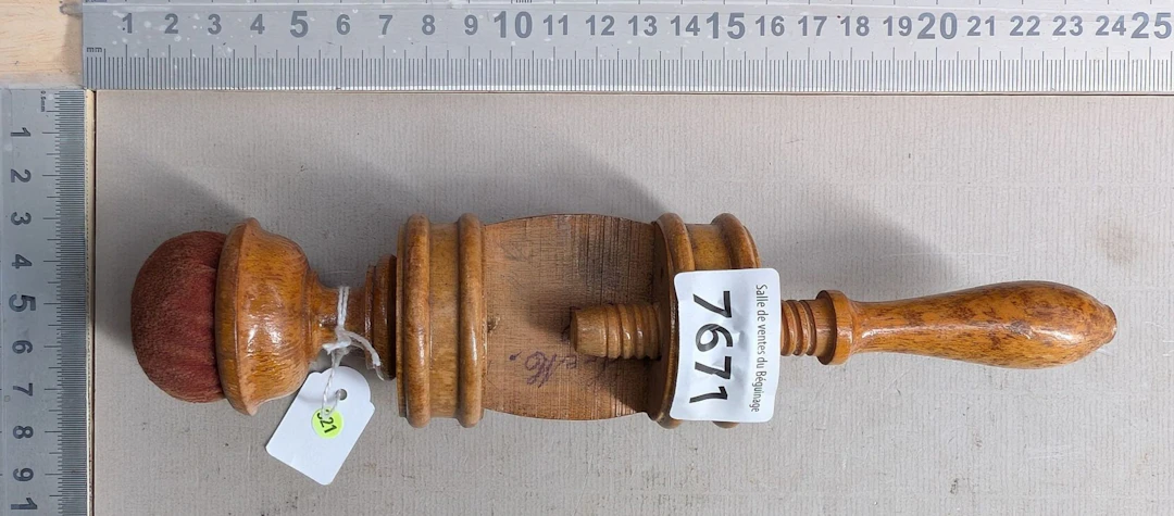 1 18th-century hand-carved wooden needle holder—see photos for dimensions