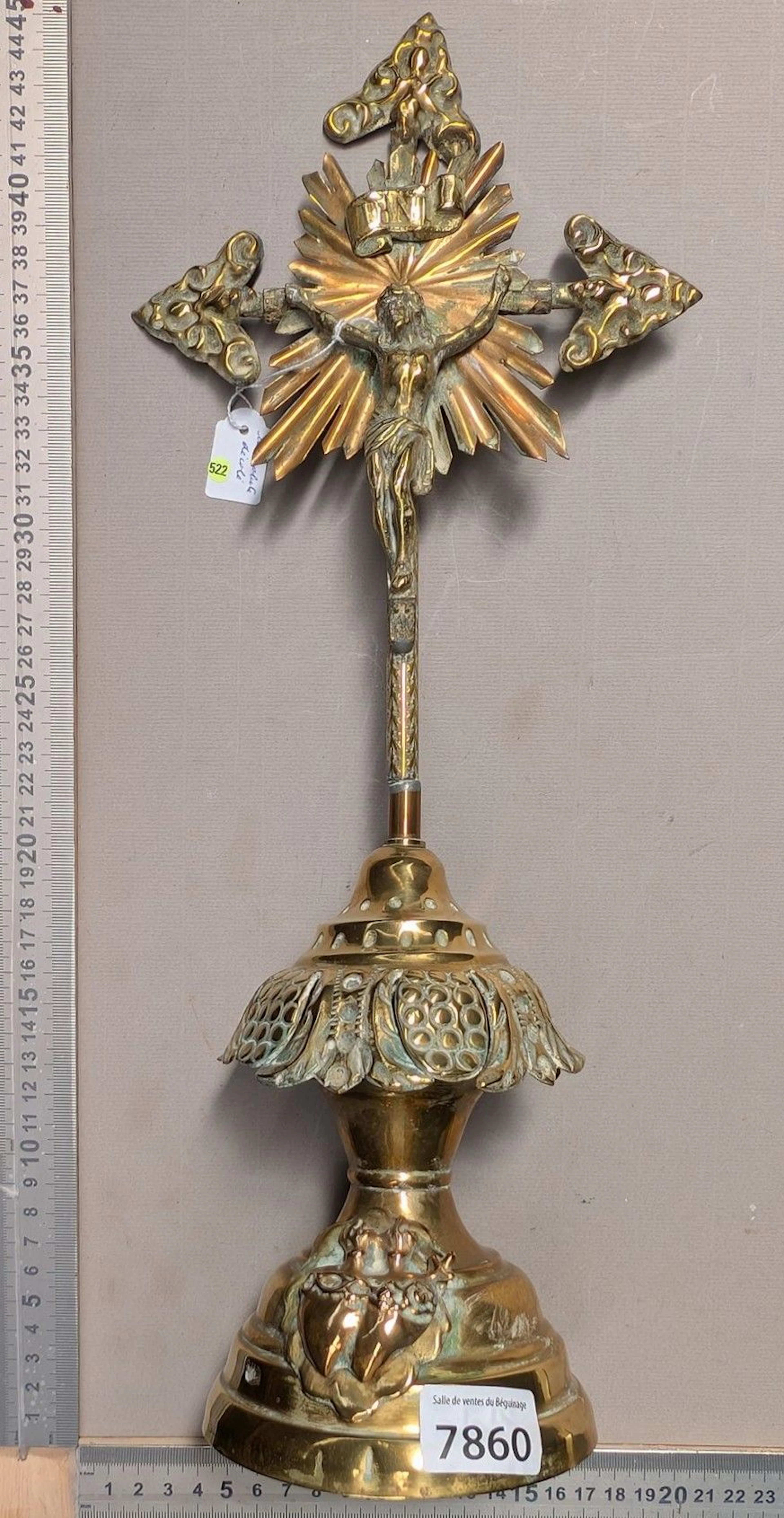 Antique bronze crucifix - See photos for dimensions and condition