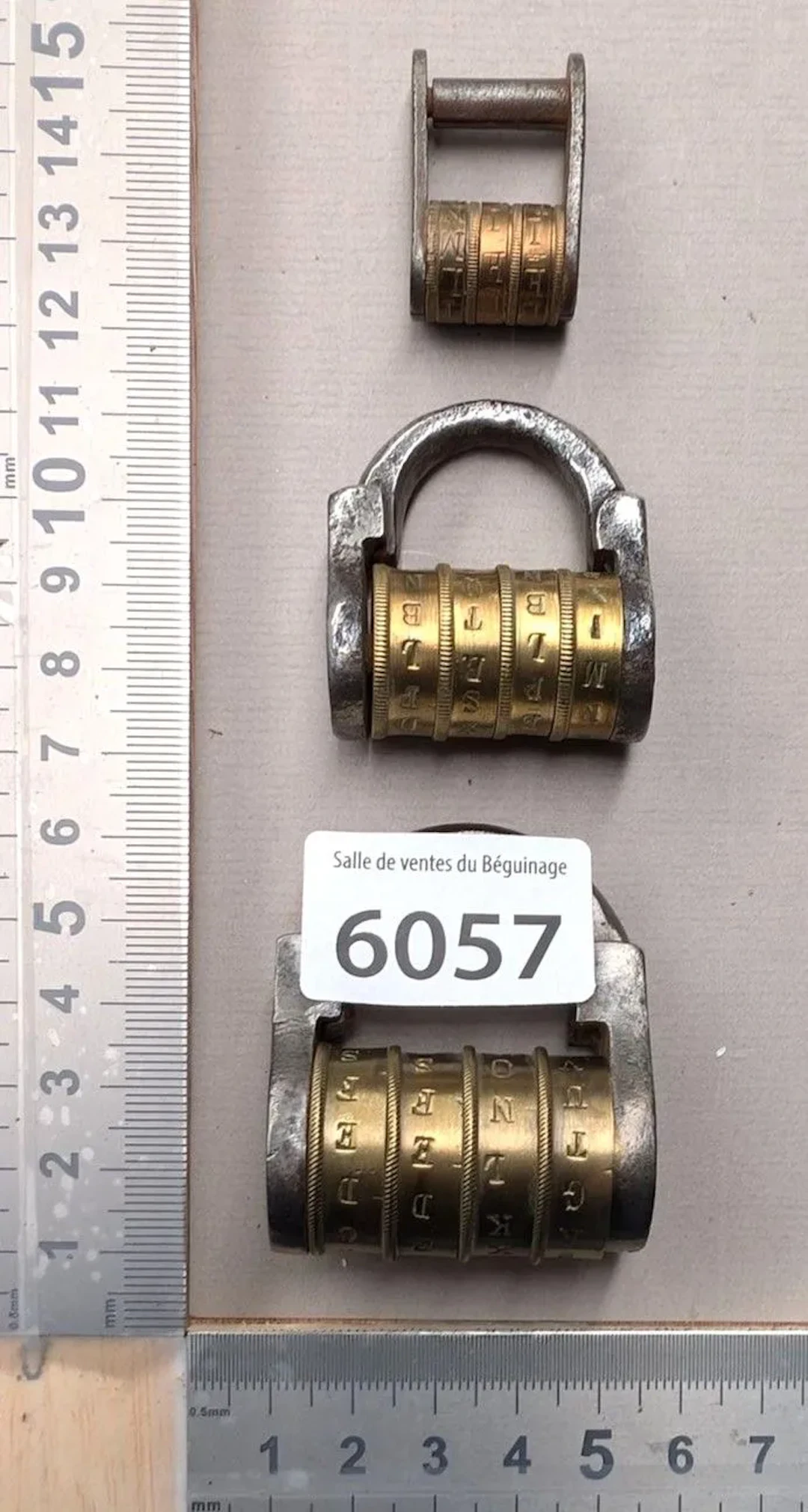 3 combination locks (deactivated) - See photos for dimensions and condition