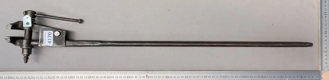 Steel floor vise—see photos for dimensions and condition