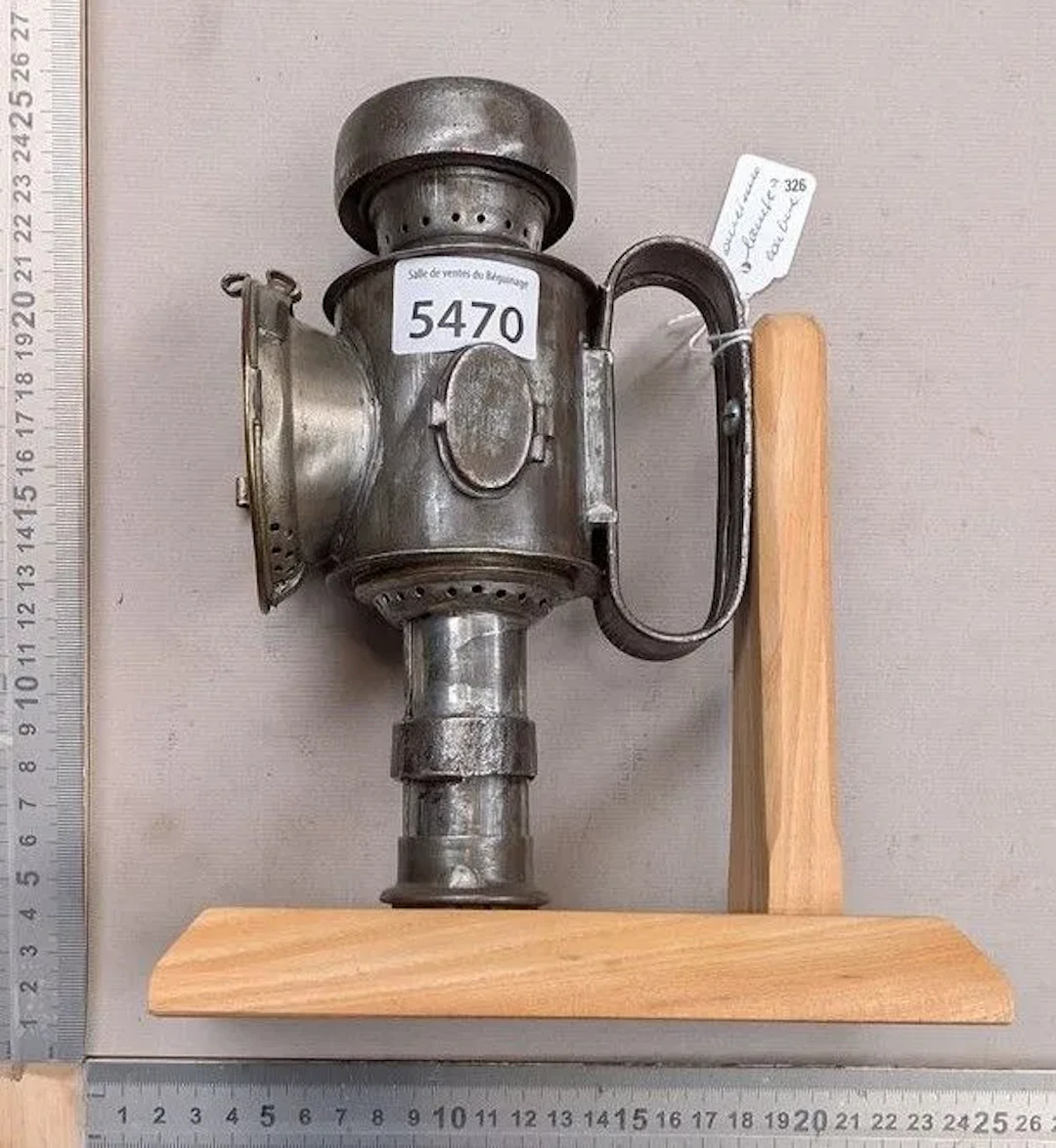 Antique carbide lamp—see photos for dimensions and condition