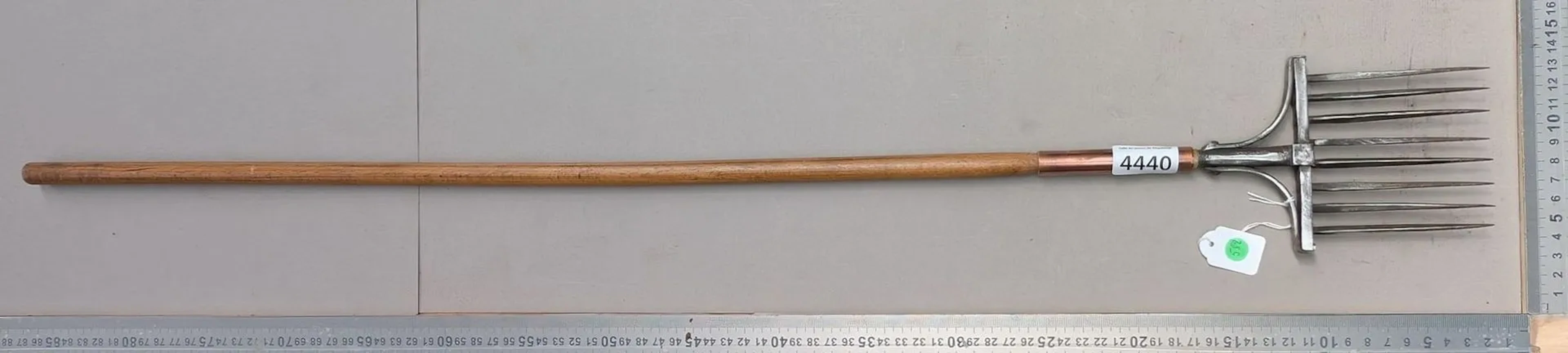 Antique fishing spear - See photos for dimensions and condition