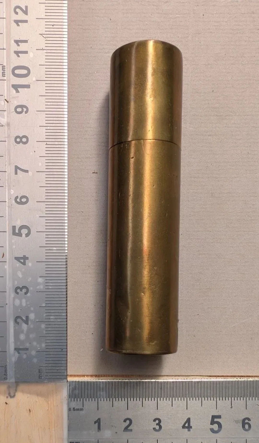 1 antique trench lighter, handmade by a soldier—see photos for dimensions