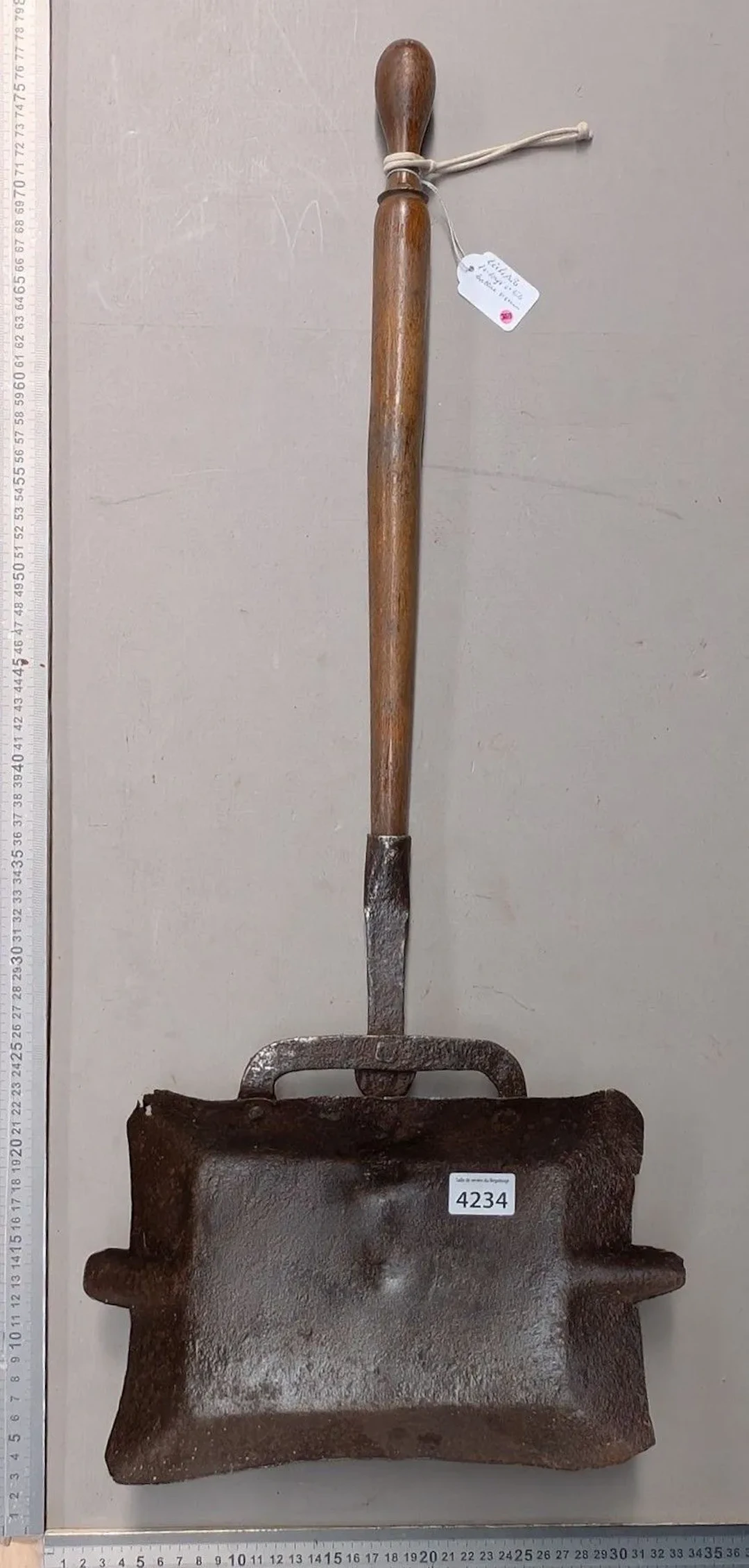 Vintage sheet metal baking sheet - See photos for dimensions and condition