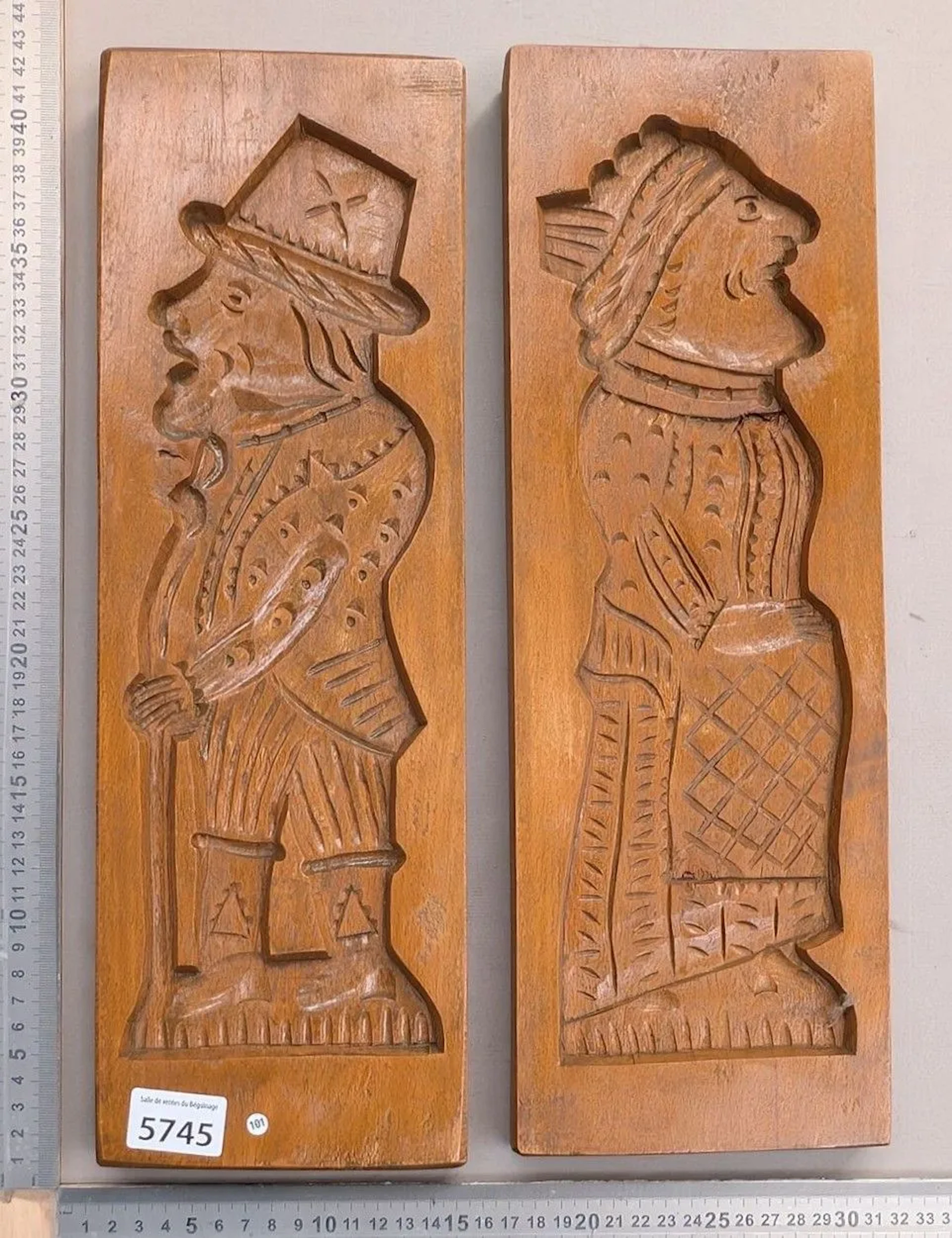 2 vintage speculoos molds—see photos for dimensions and condition
