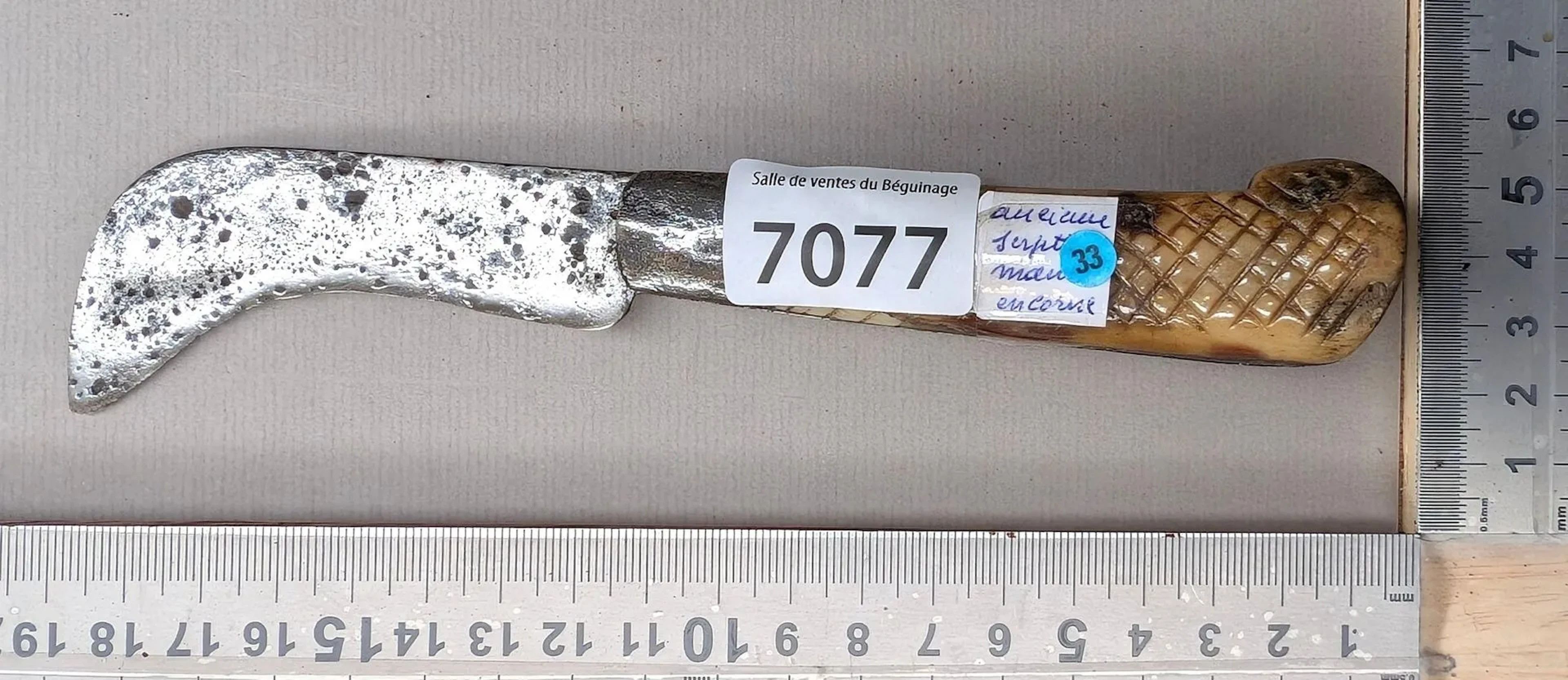 Antique pruning knife with a horn handle (folding) - See photos for