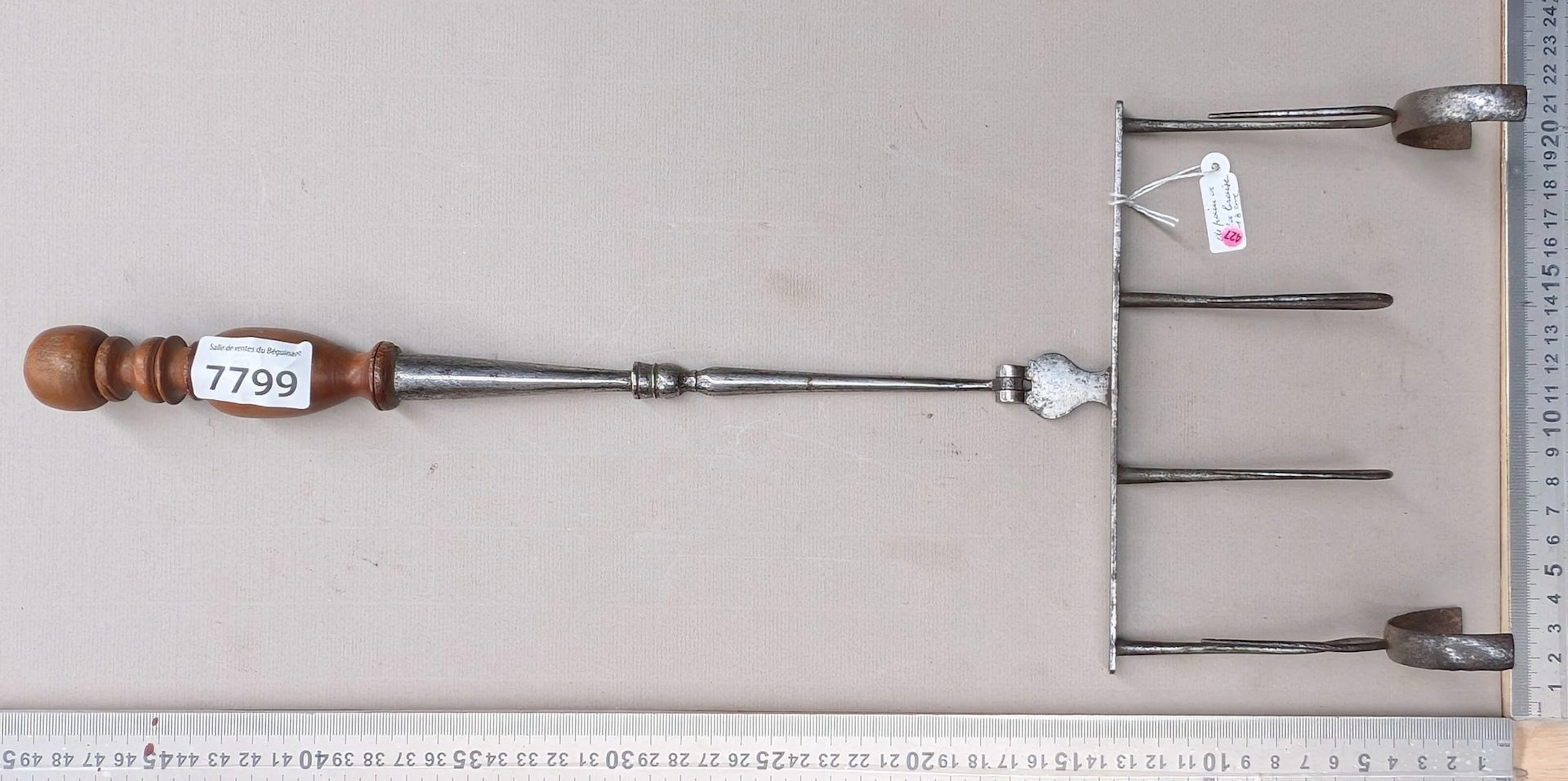 18th-century bread rack—see photos for dimensions and condition