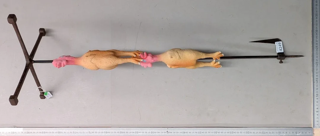 Vintage branch turner—see photos for dimensions and condition