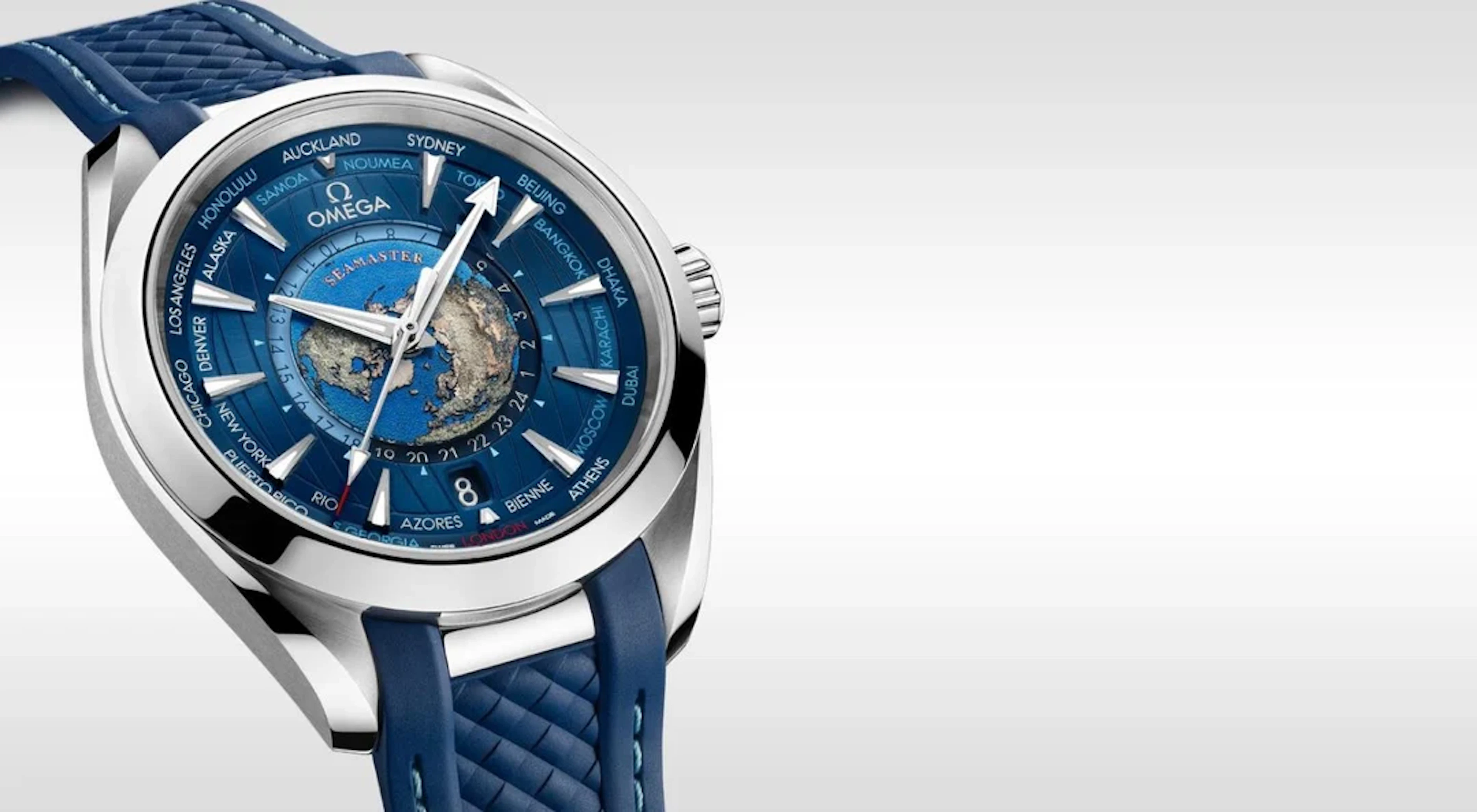 Omega Seamaster Aqua Terra 150m Mens Watch 43mm Gmt 220.12.43.22.03.001