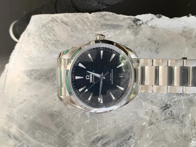 Omega Seamaster Aqua Terra Black Mens Watch 41mm 220.10.41.21.01.001