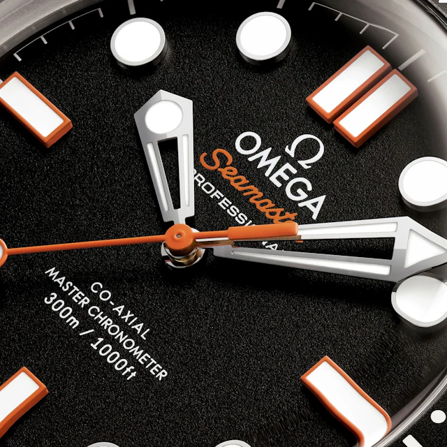 Omega Seamaster Planet Ocean 600m Blk dial Bracelet 42mm 217.30.42.21.01.001