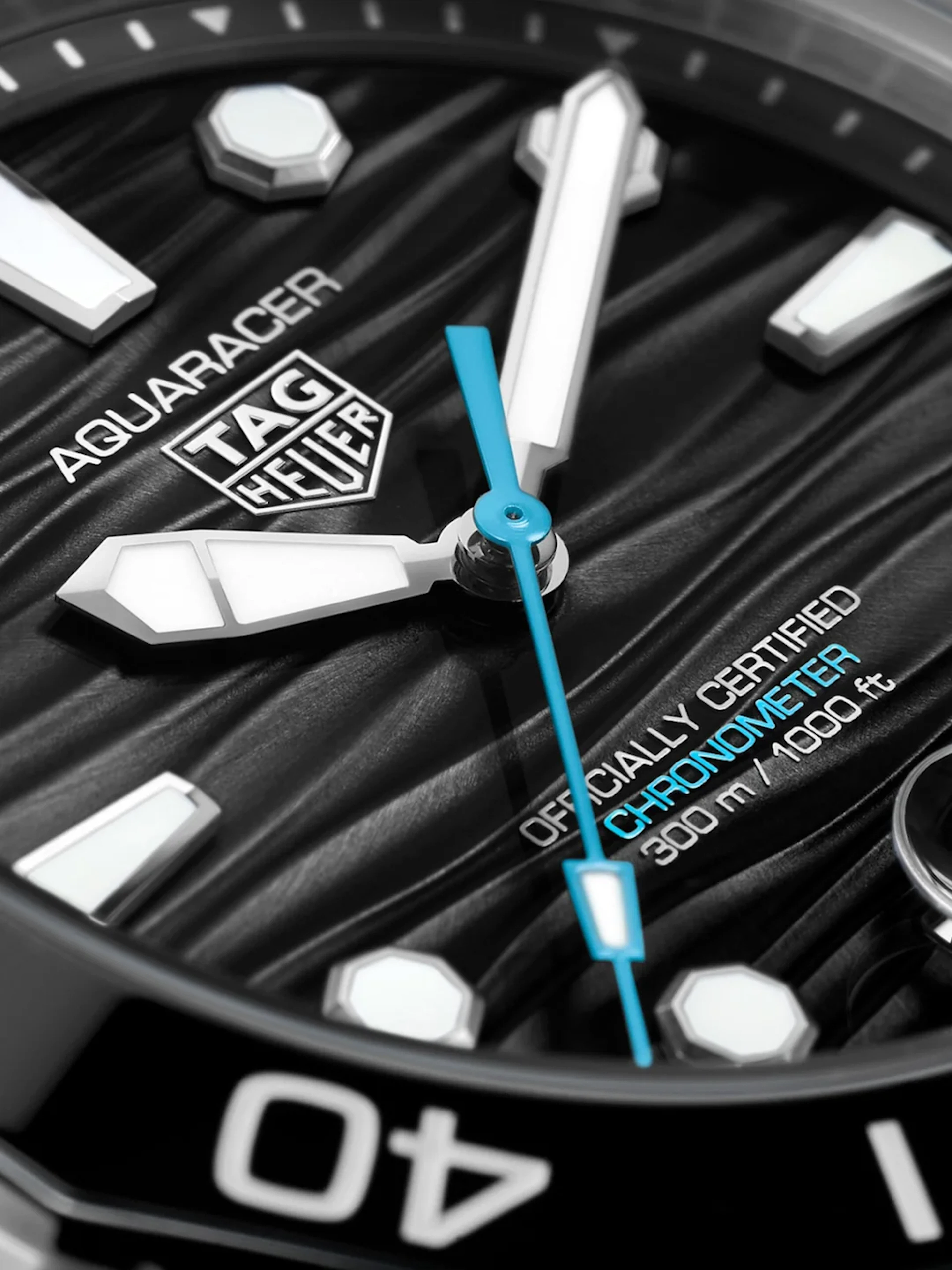 TAG Heuer Aquaracer 300 Date Black dial 42mm WBP5110.BA0013 Bracelet