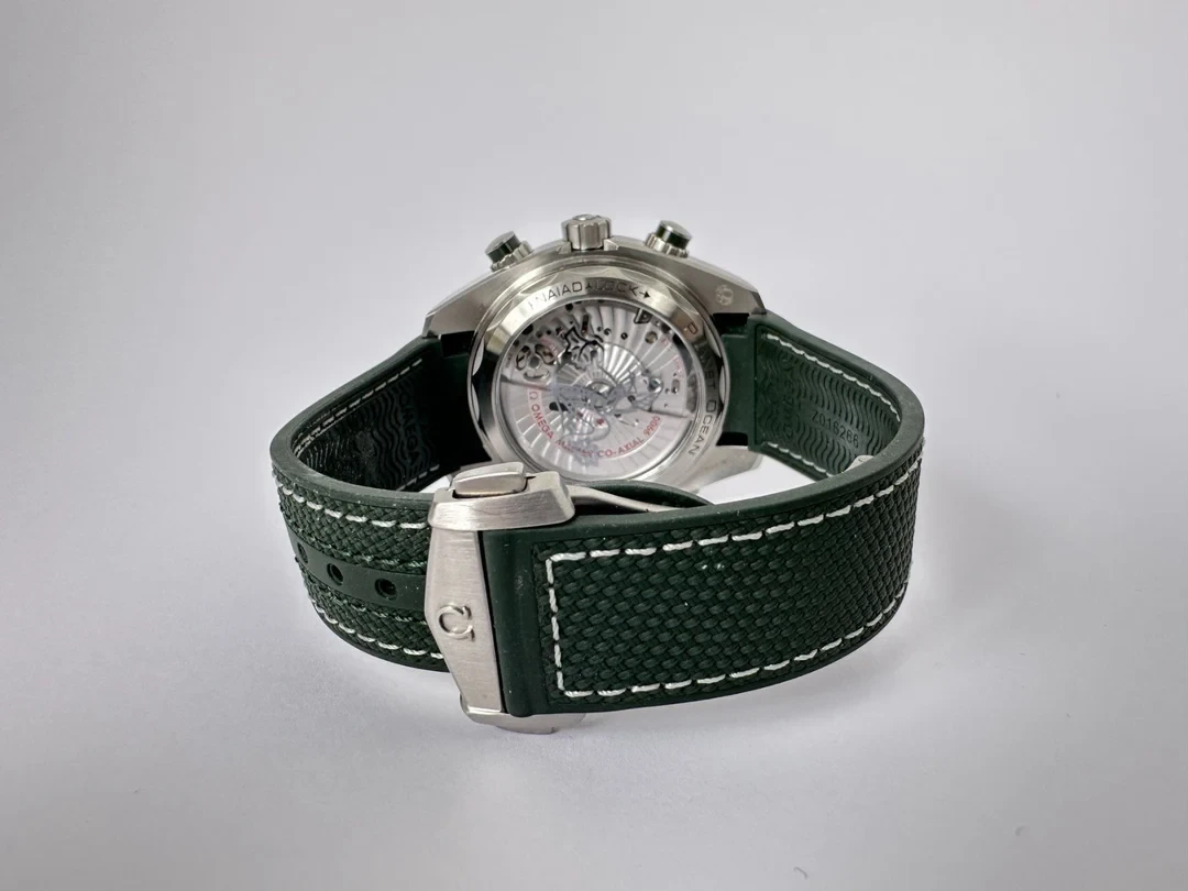 Omega Seamaster Planet Ocean 600m 45.5mm Grey dial 215.32.46.51.06.001