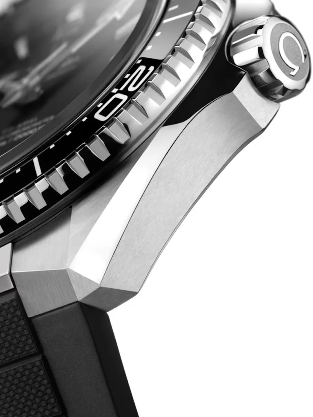 Omega Seamaster Planet Ocean 600m Blk dial 42mm 217.32.42.21.01.001
