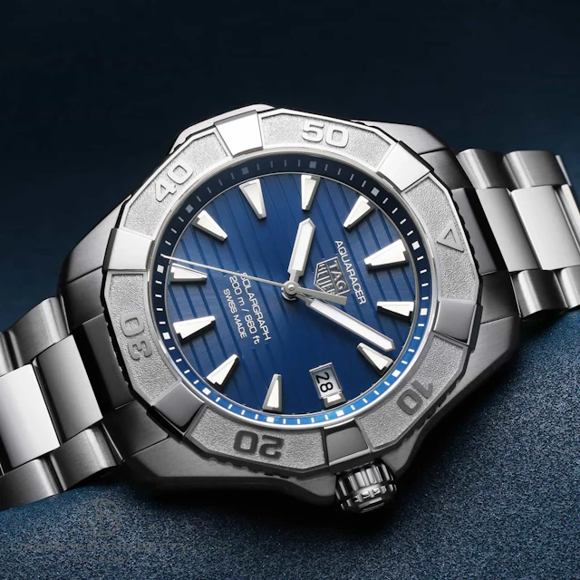 TAG Heuer Aquaracer Professional 200 Solargraph Blue dial 40mm WBP1117.BA0047