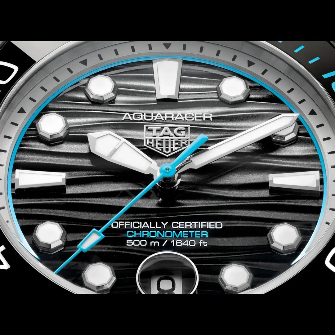 TAG Heuer Aquaracer Professional 500 Date Blk dial 42mm WBP5182.BF0010 Bracelet