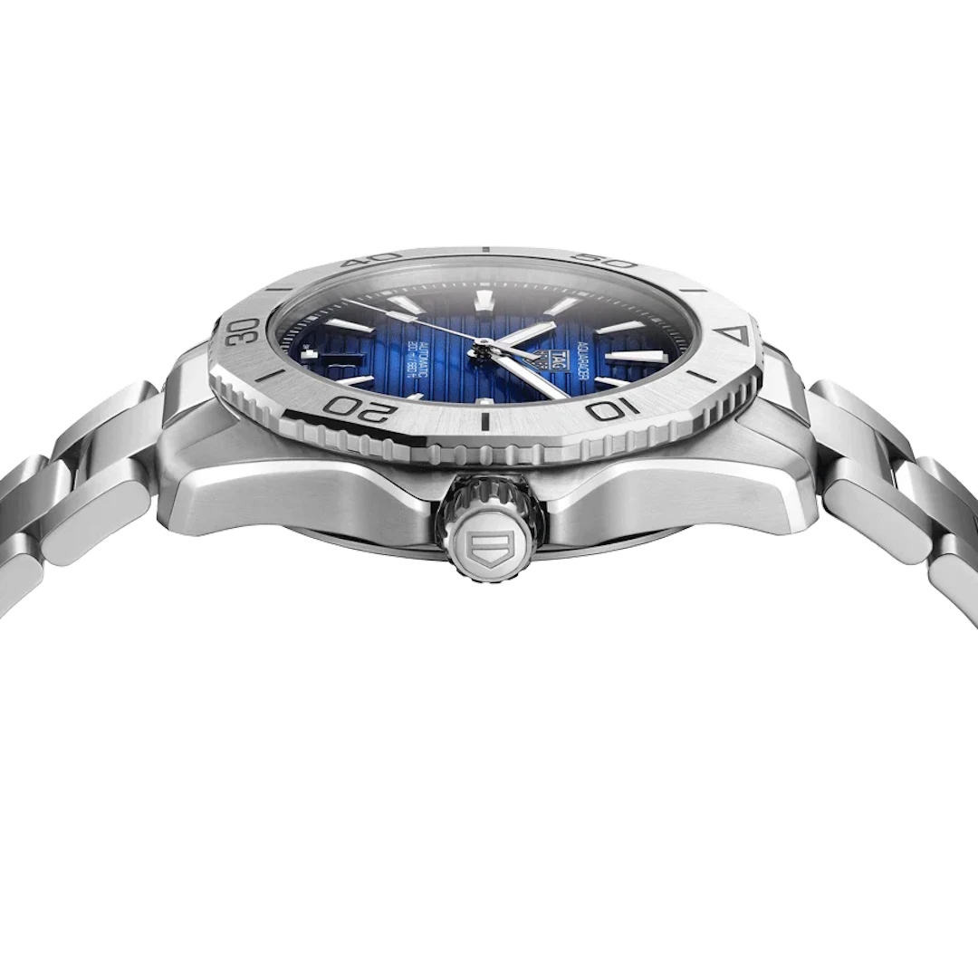 TAG Heuer Aquaracer Professional 200 Date 40mm Ref#WBP2111.BA0627