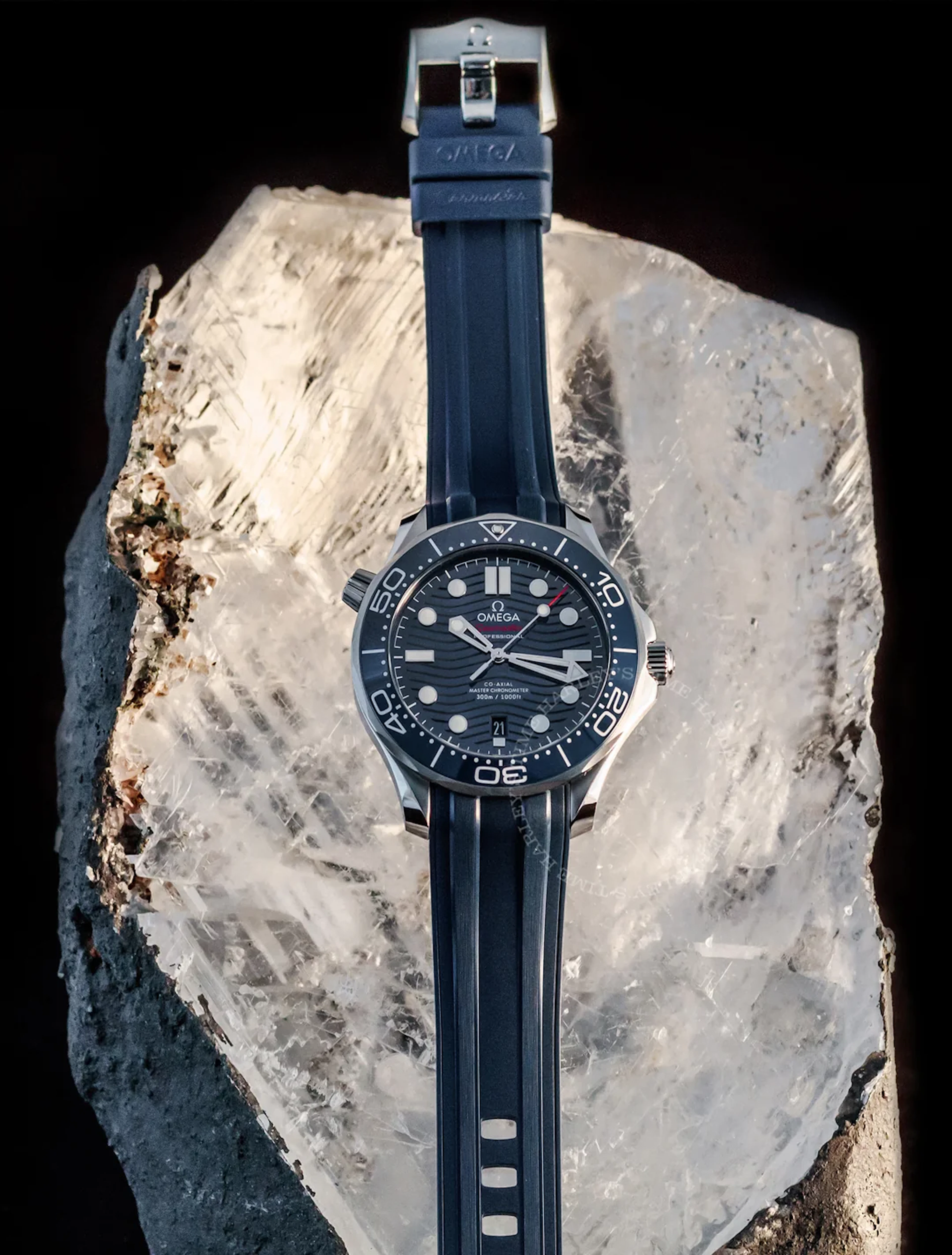 Omega Seamaster Diver 300M Blue Dial Rubber Strap 42 210.32.42.20.03.001