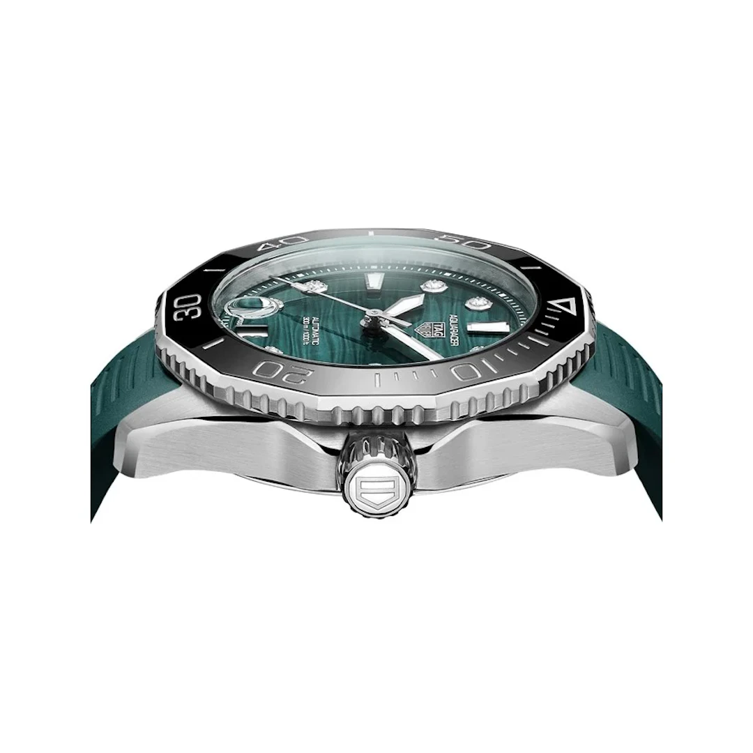 TAG Heuer Aquaracer Professional 300 Green dial with Diamonds 36mm