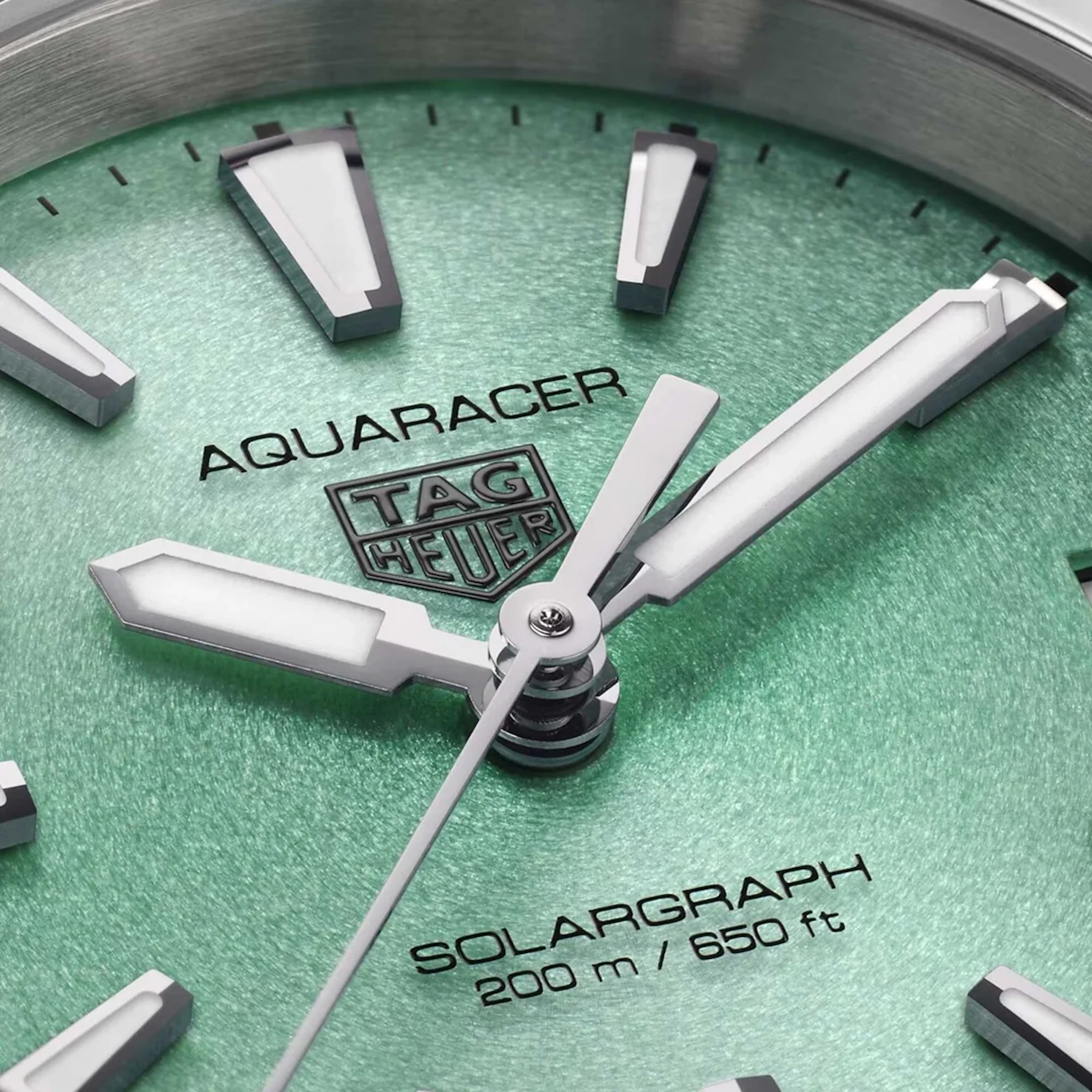 TAG Heuer Aquaracer Professional 200 Solargraph Mint dial 34mm WBP1315.BA0005