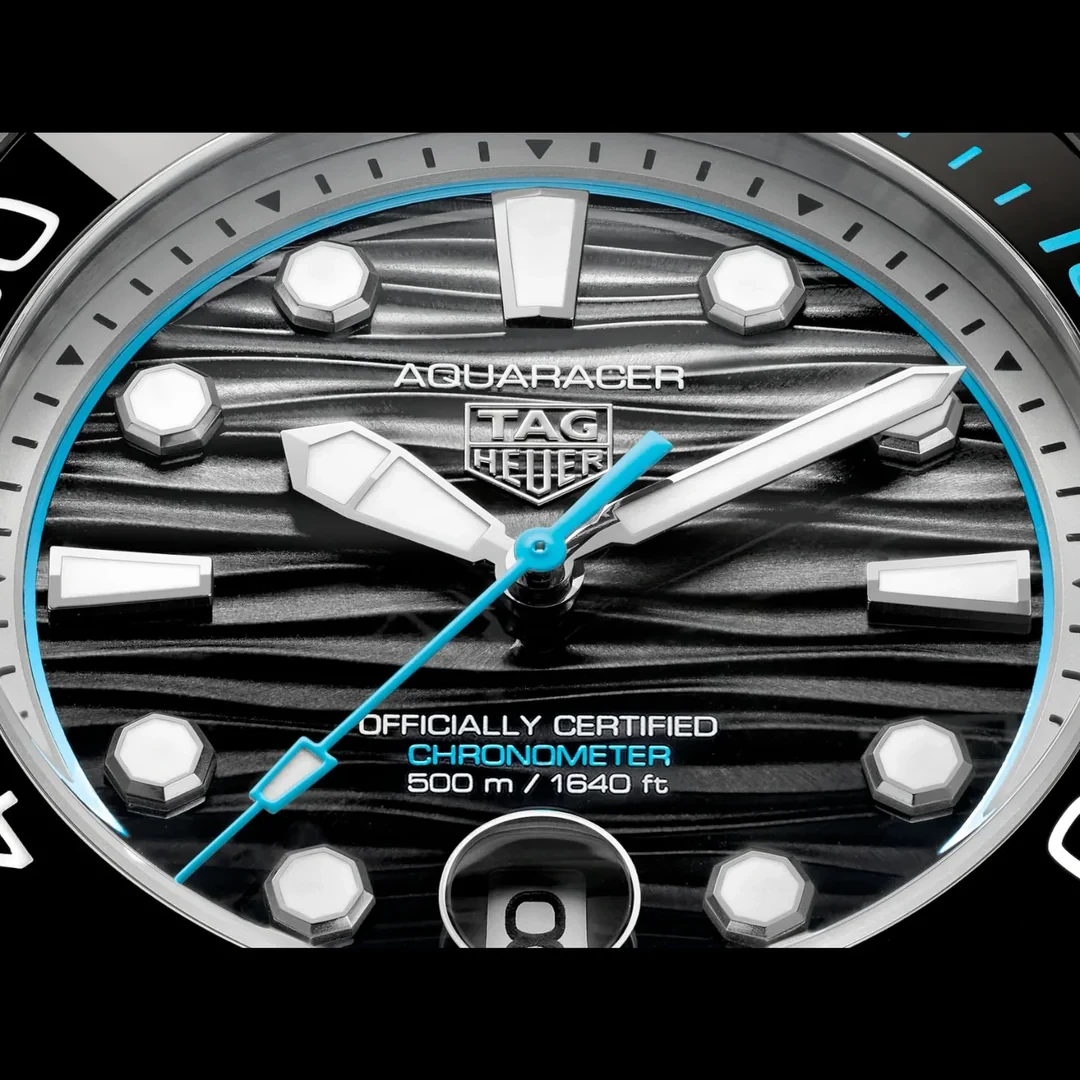 TAG Heuer Aquaracer Professional 500 Date Blk dial 42mm WBP5182.BF0010 Bracelet